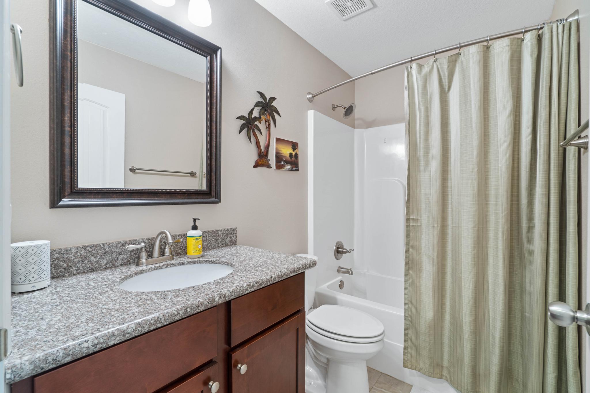 HOLLEY BY THE SEA - Residential