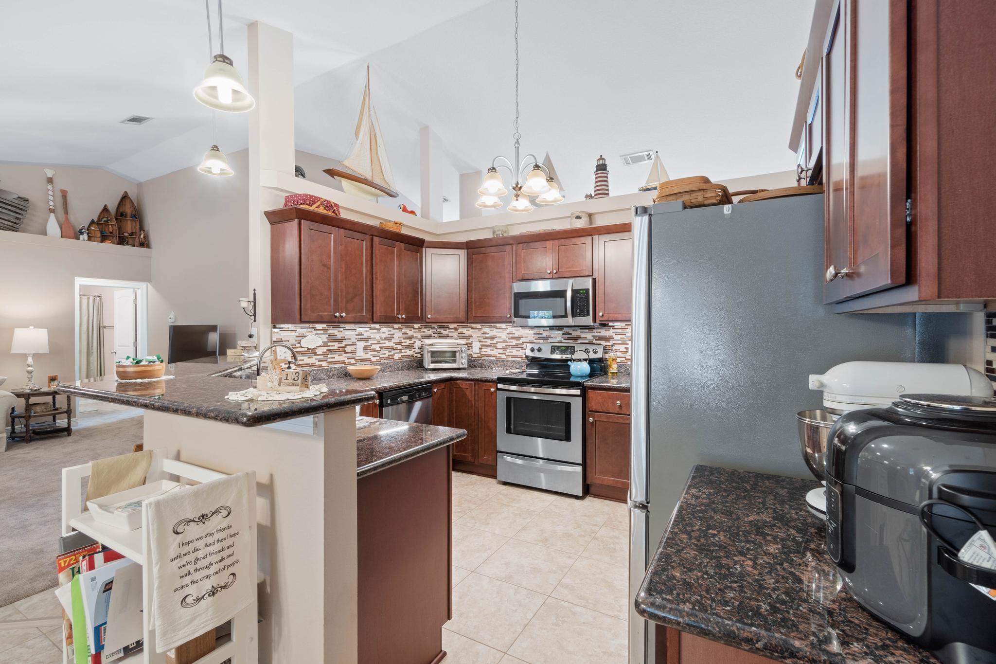 HOLLEY BY THE SEA - Residential