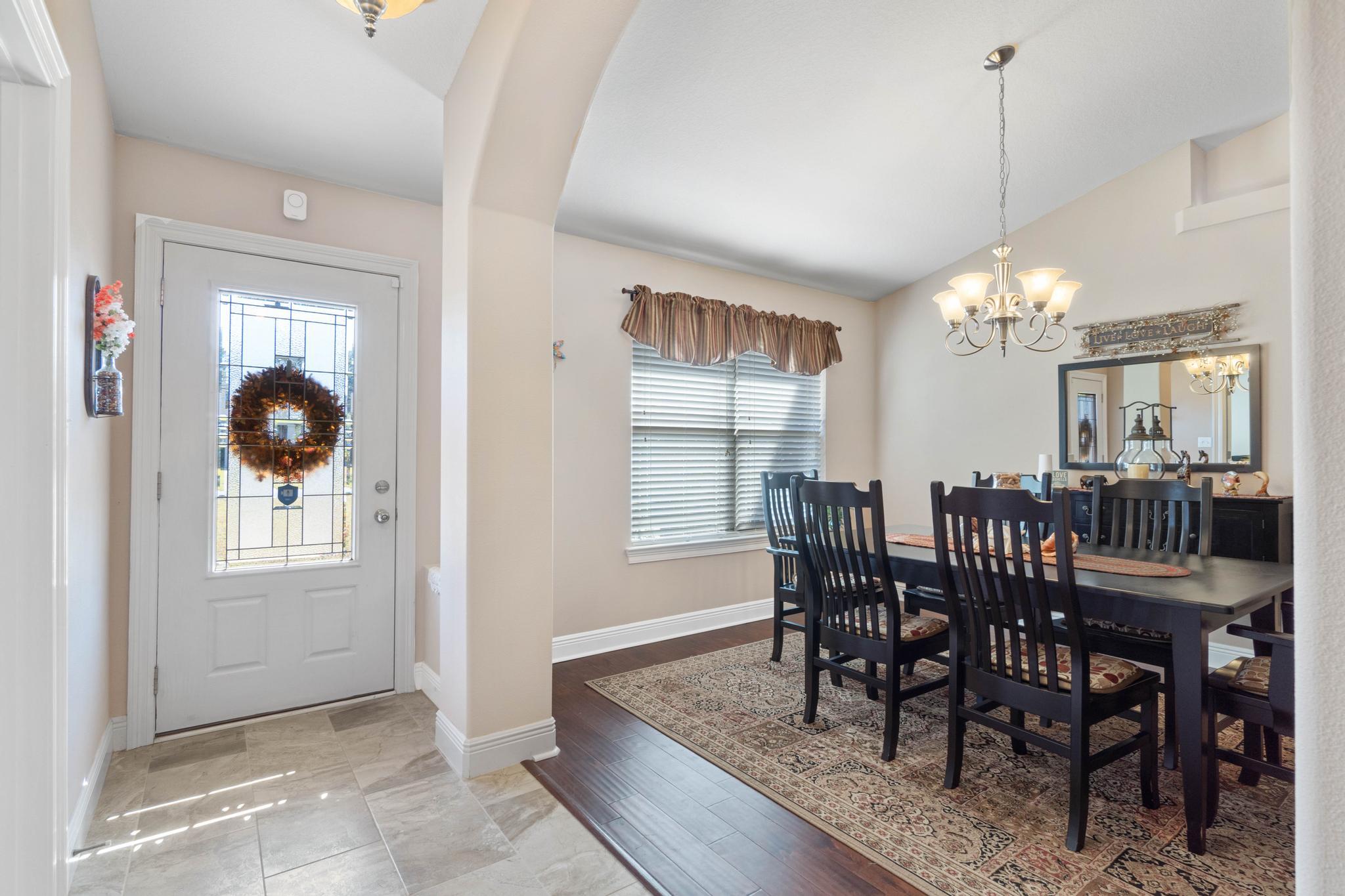 HOLLEY BY THE SEA - Residential