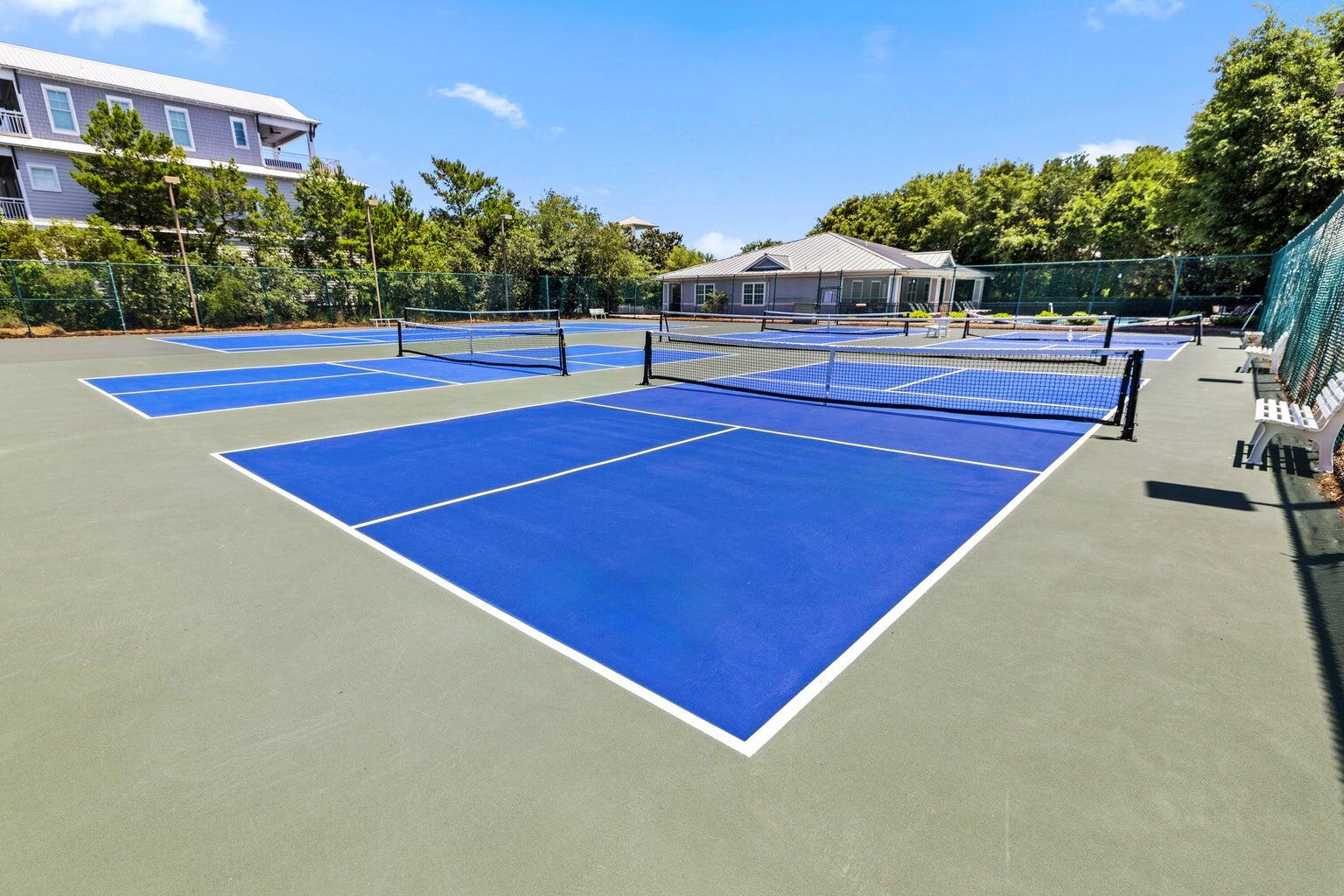 PRESERVE PLACE - Residential