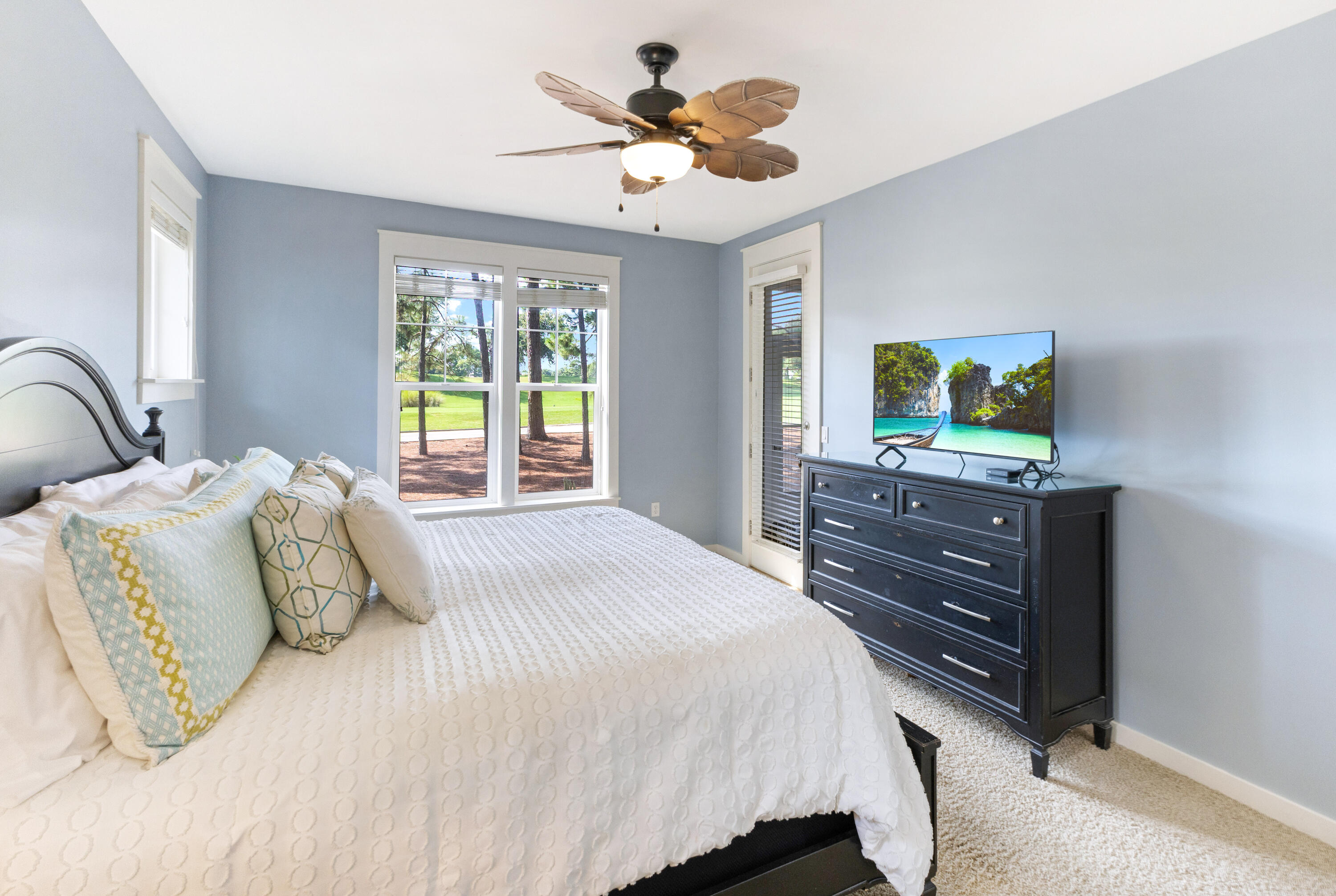 LAUREL GROVE - Residential