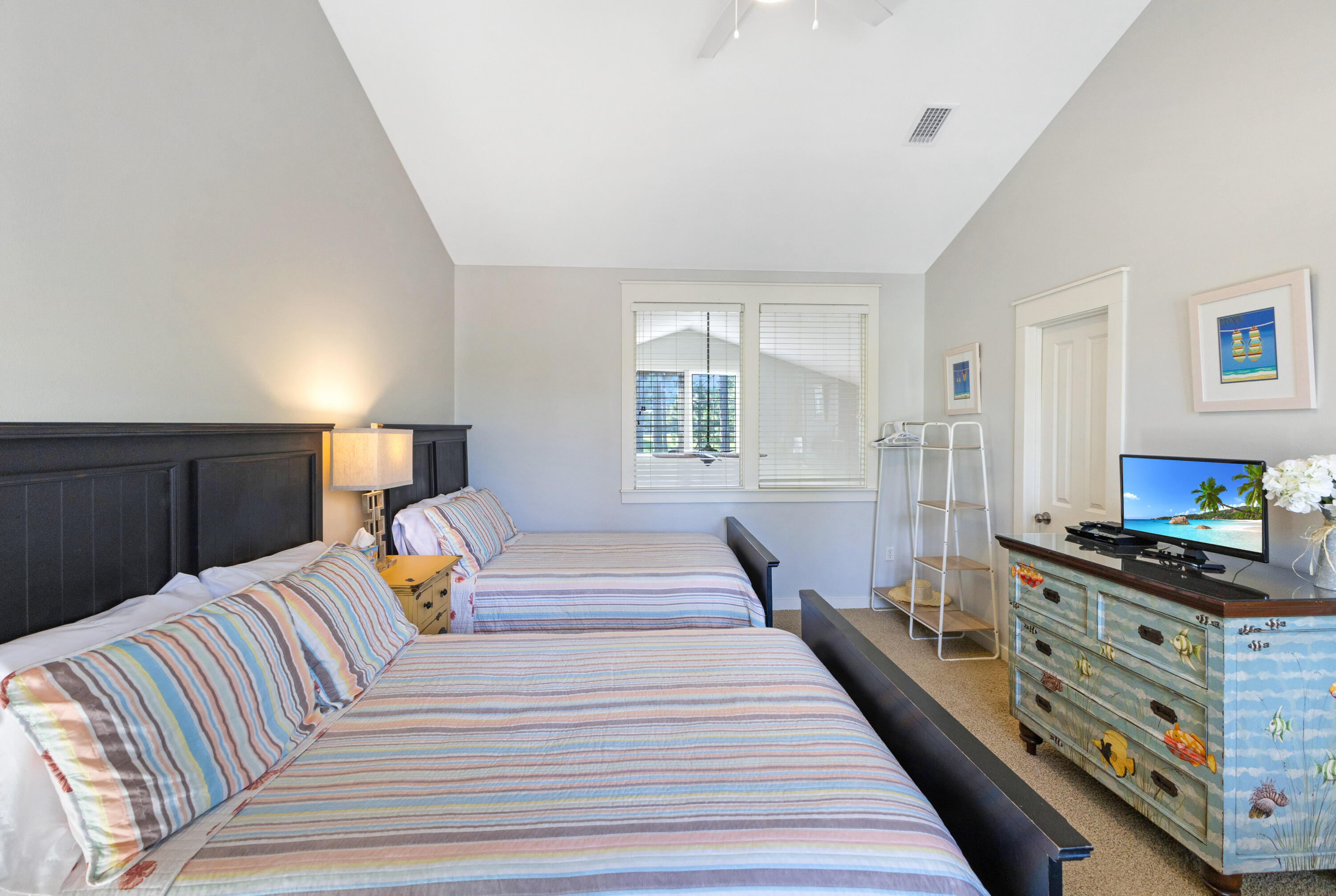LAUREL GROVE - Residential