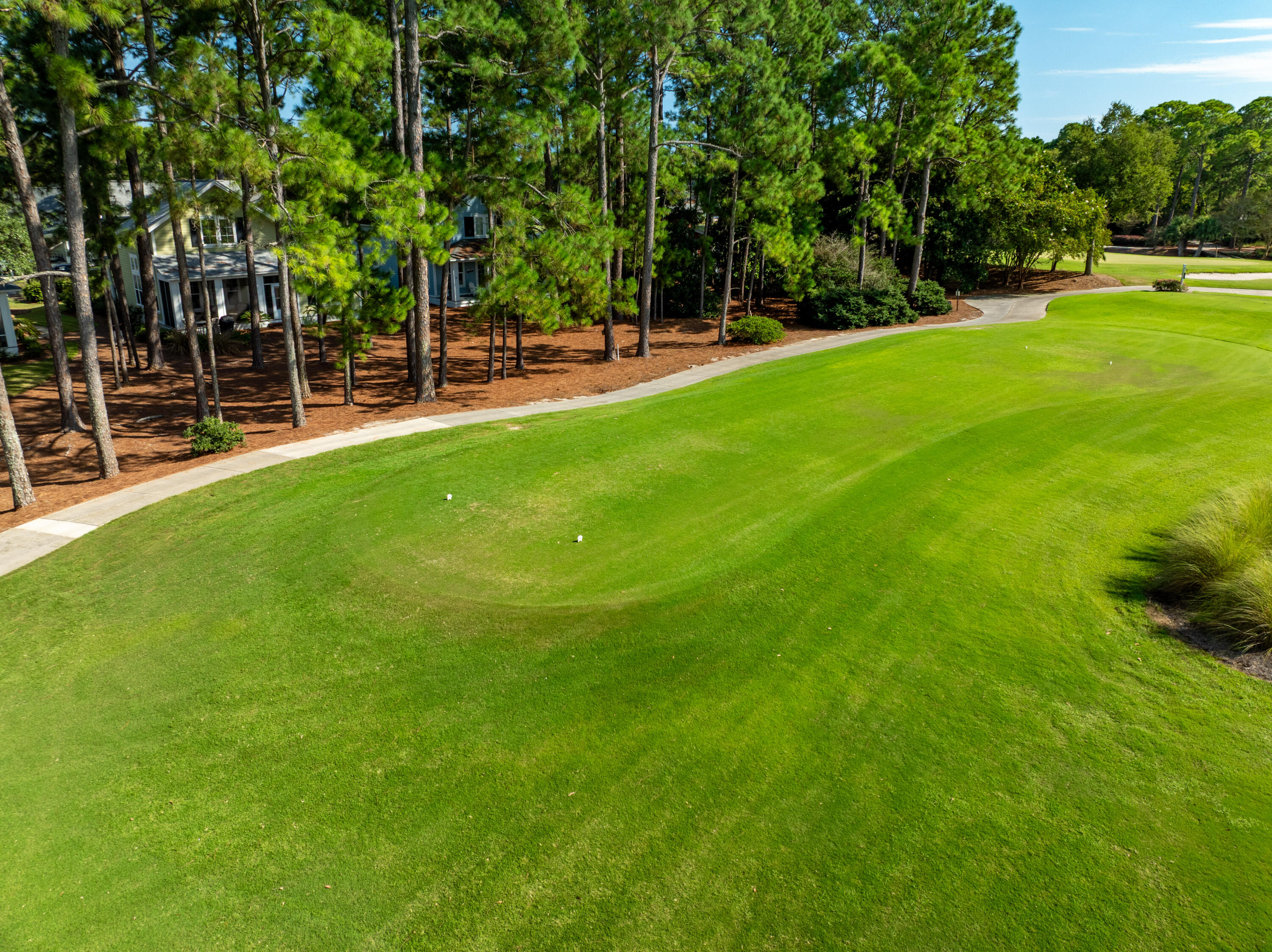 LAUREL GROVE - Residential