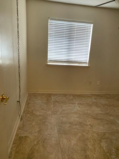 FOUNTAINHEAD CONDO - Residential Lease