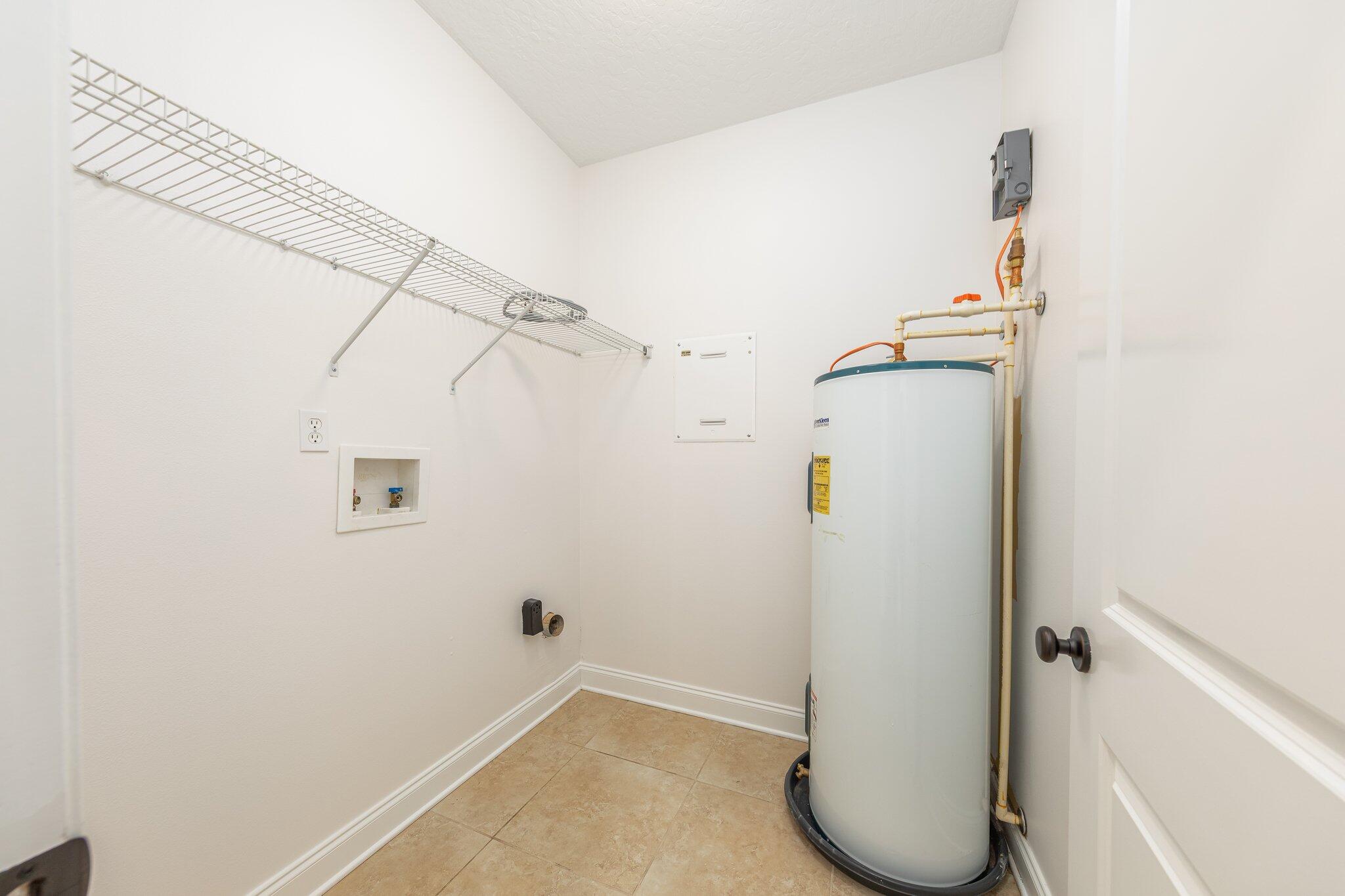 PLANTATION OAKS S/D - Residential