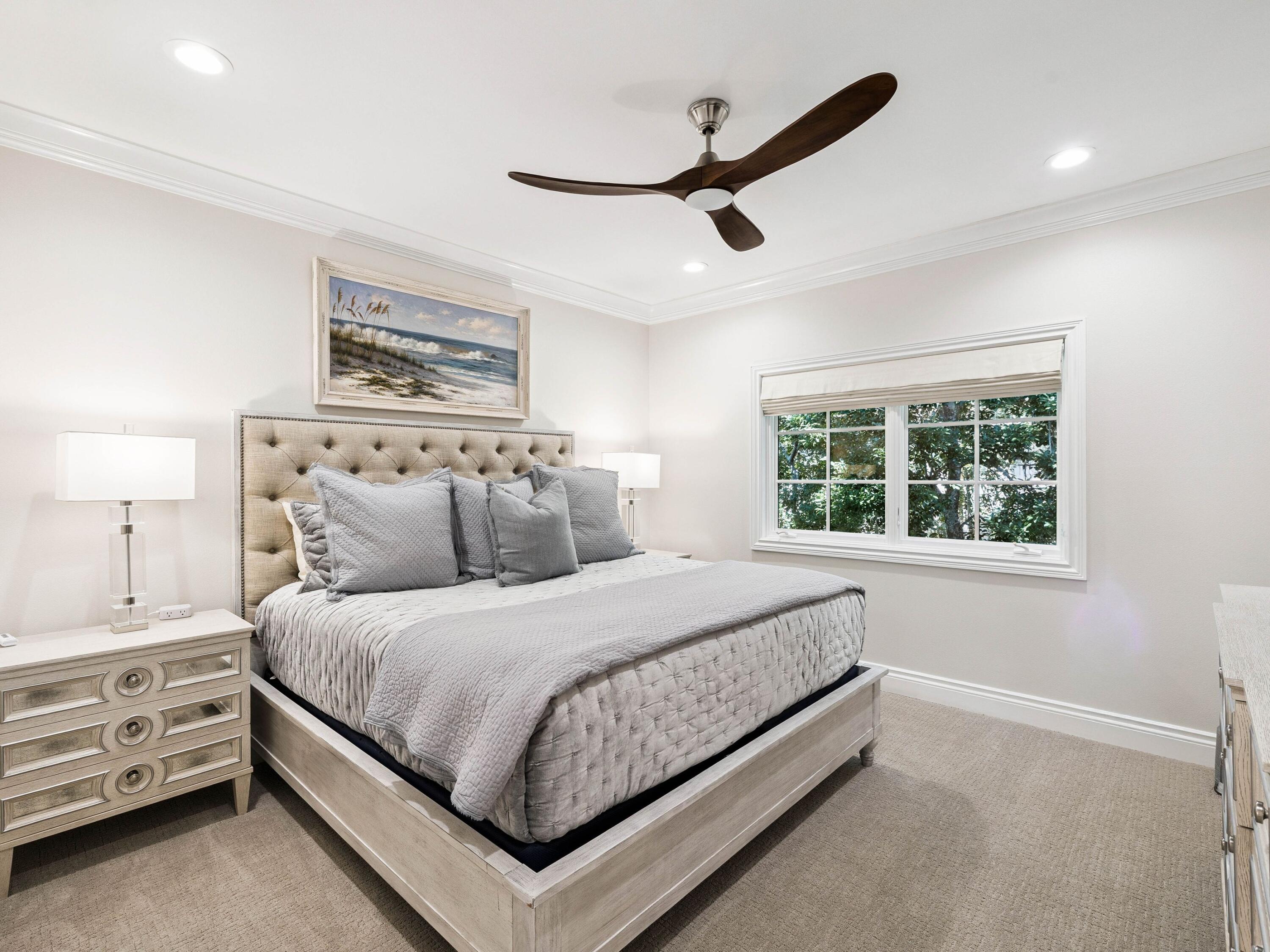 BURNT PINE - Residential