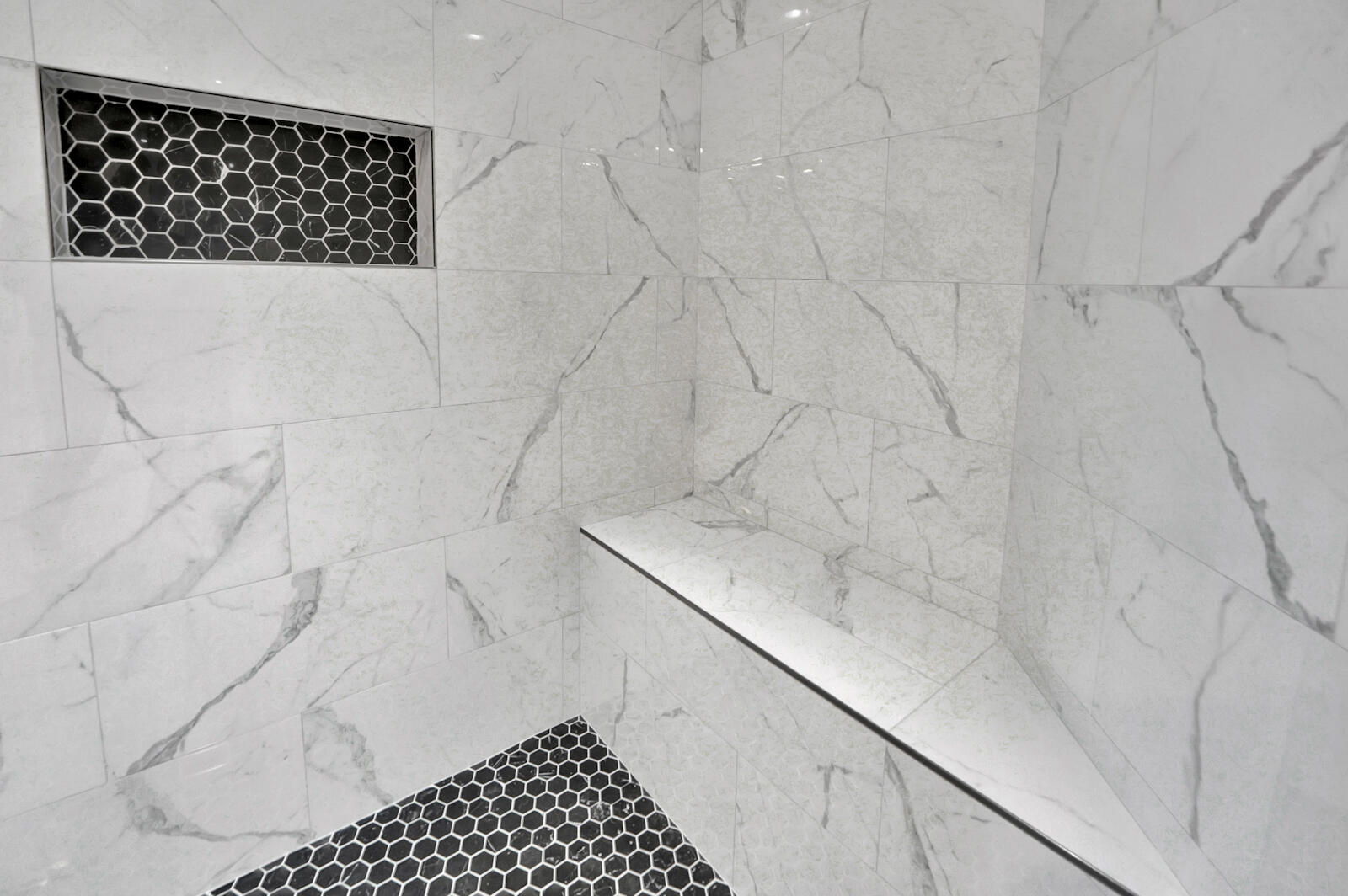 LEGACY THE - Residential