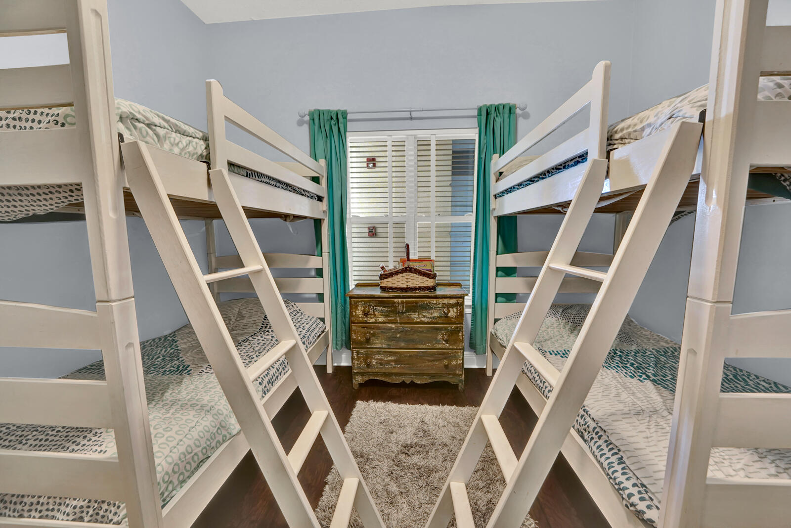 LEGACY THE - Residential