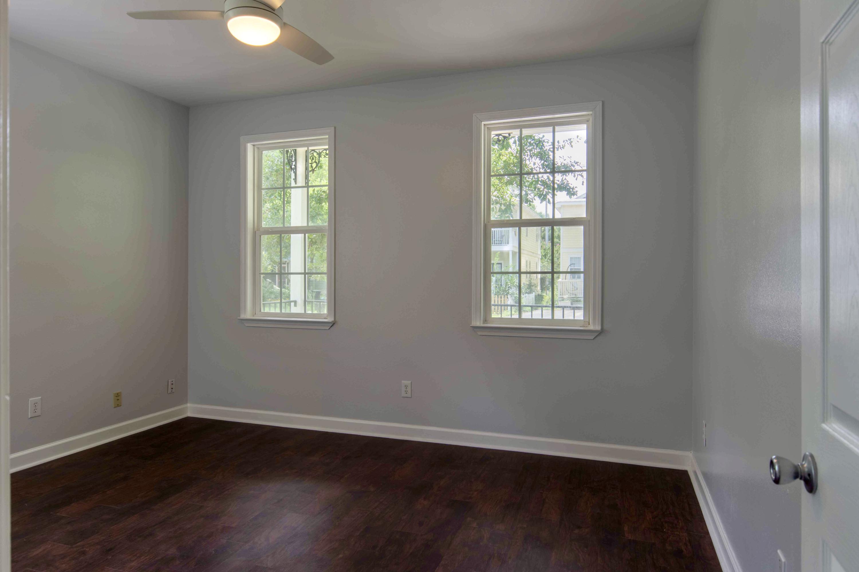 TOWN OF SANTA ROSA - Residential