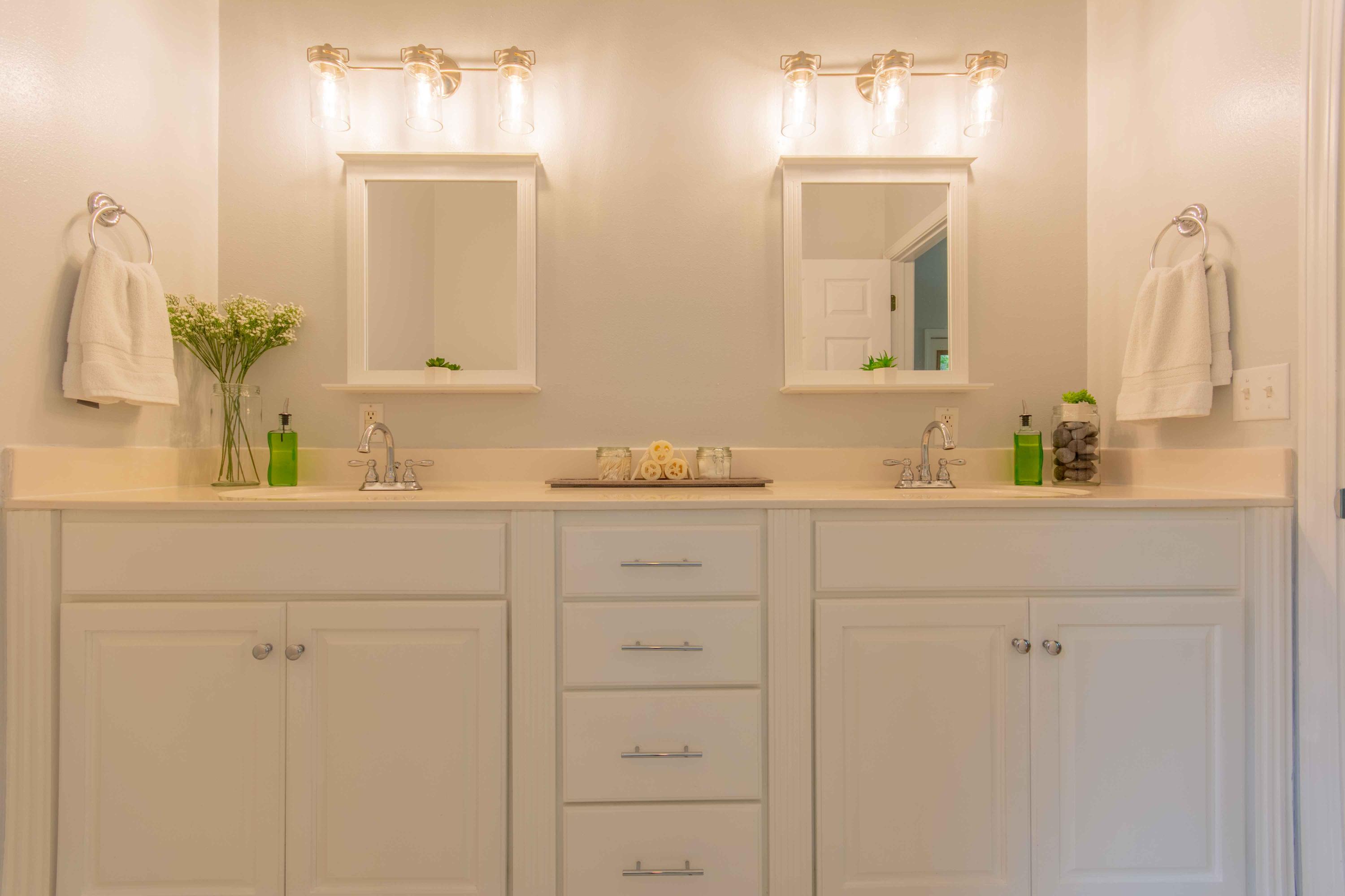 TOWN OF SANTA ROSA - Residential