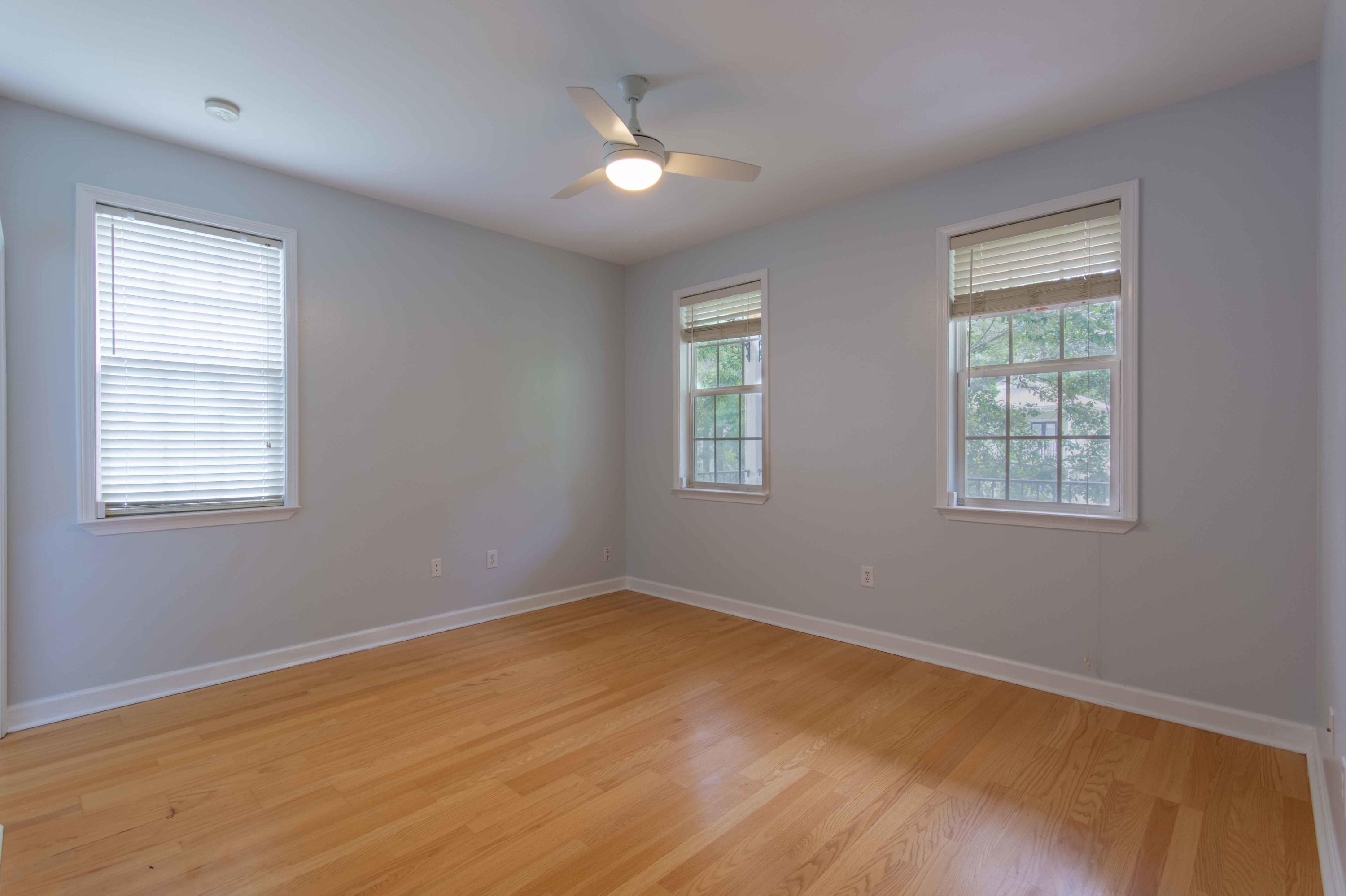 TOWN OF SANTA ROSA - Residential