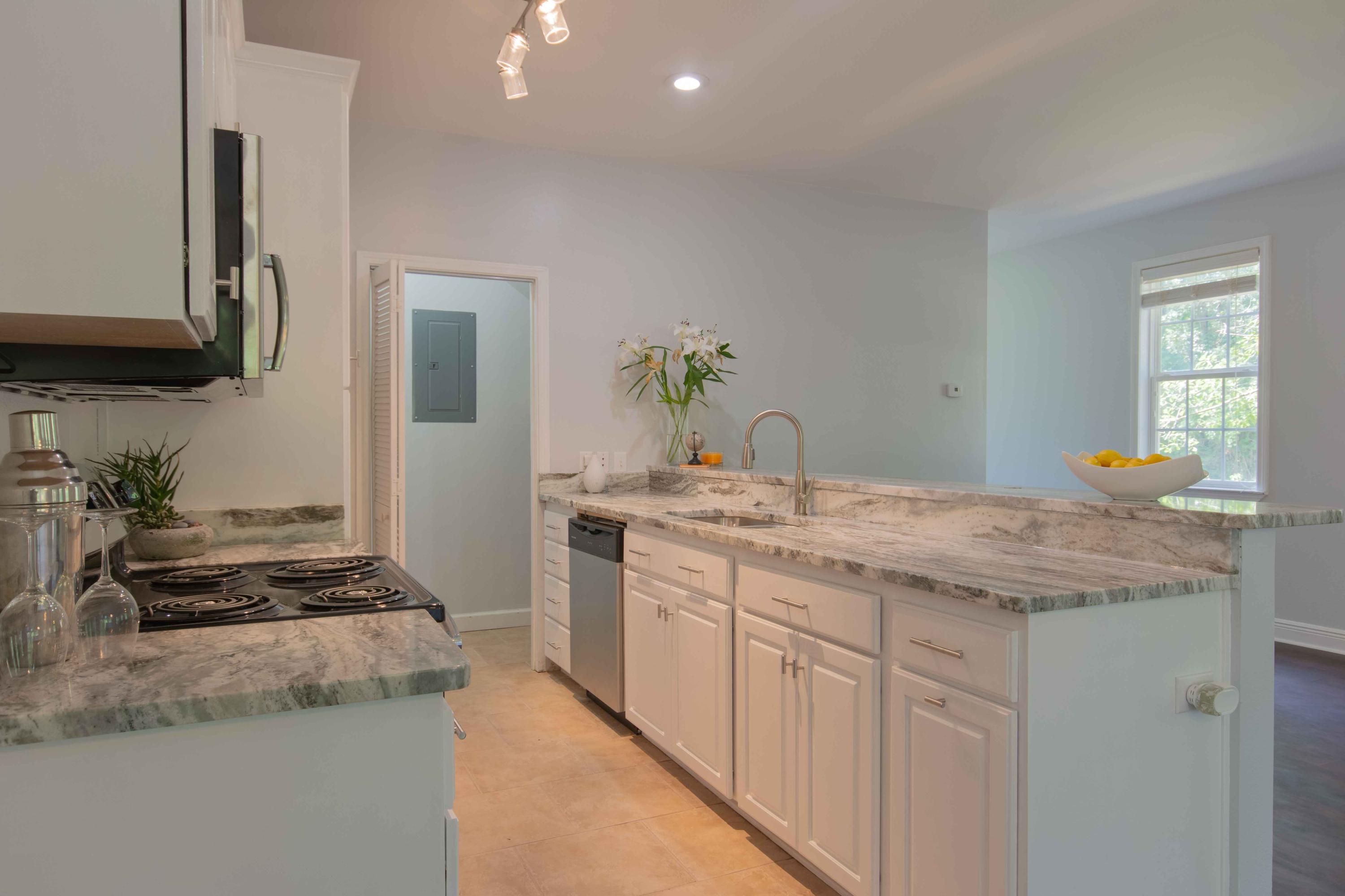 TOWN OF SANTA ROSA - Residential