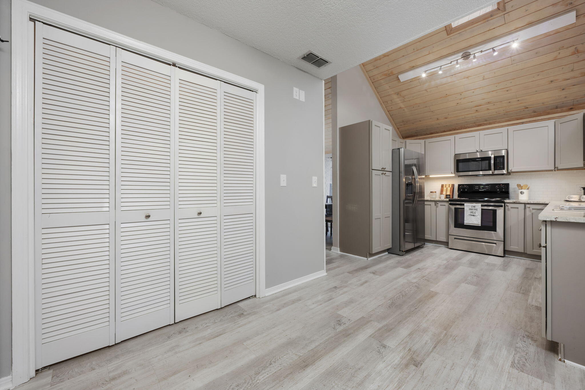 CROSSWINDS - Residential