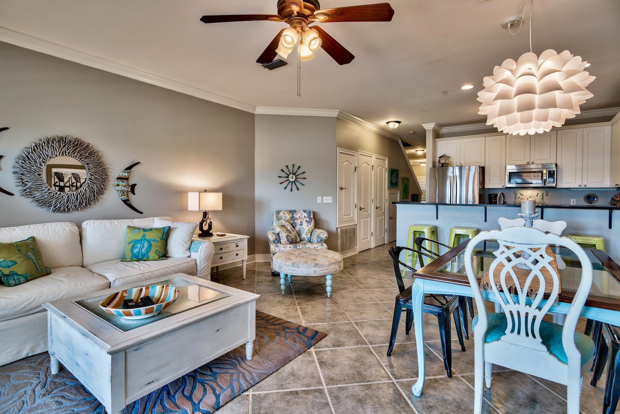 SEASCAPE CONDO LAKEFRONT VILLA (PHASE 10) - Residential