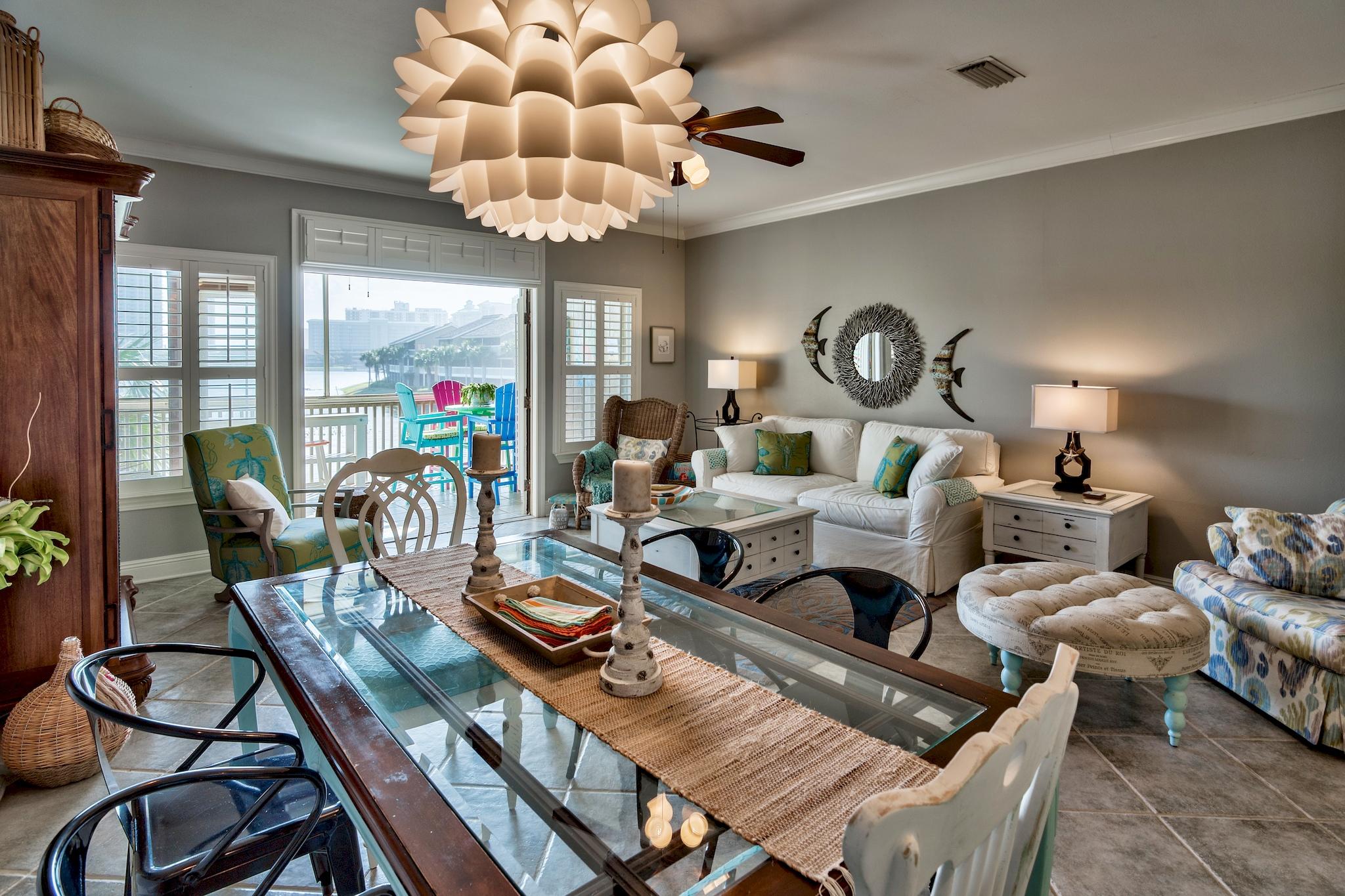 SEASCAPE CONDO LAKEFRONT VILLA (PHASE 10) - Residential