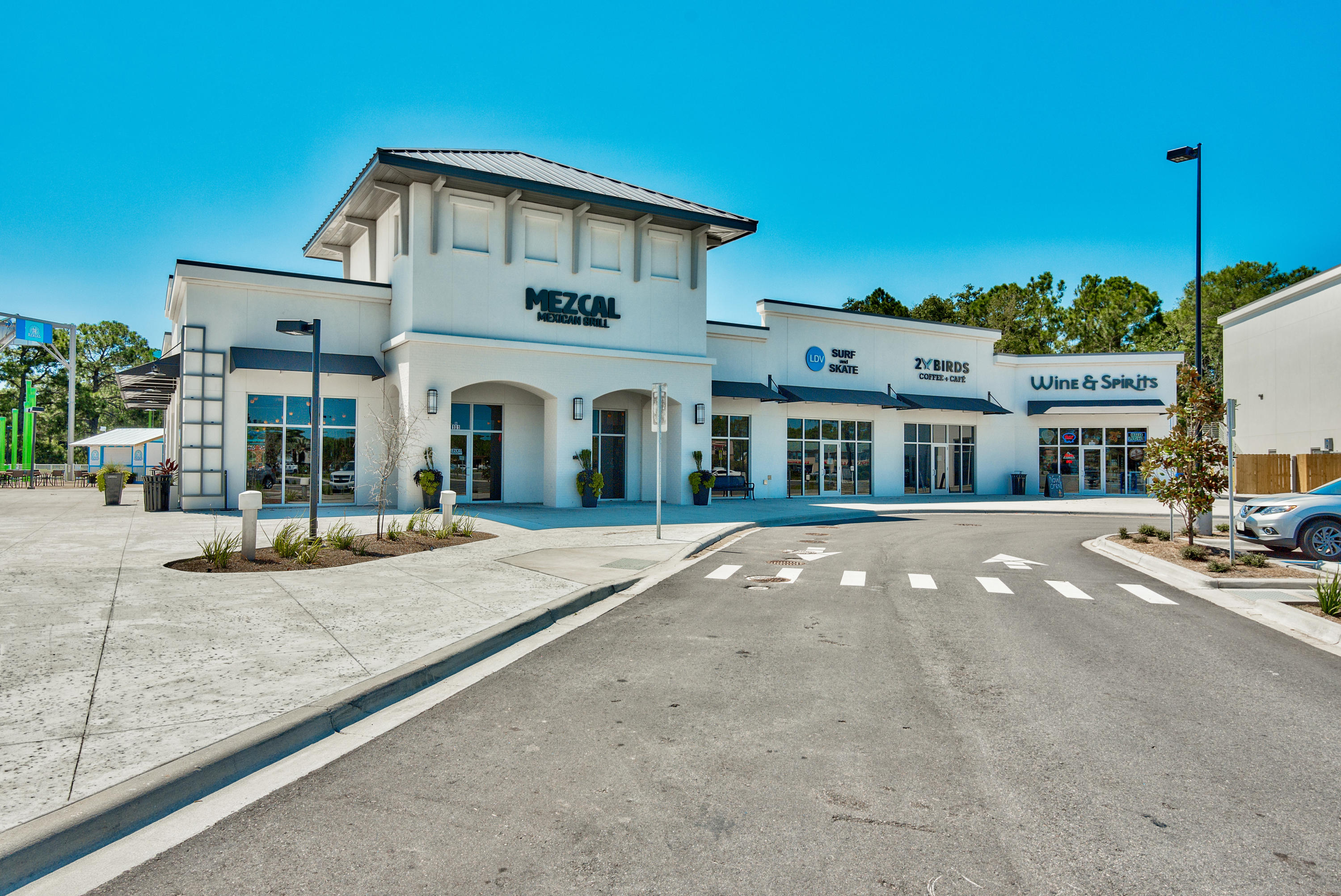 SEASCAPE CONDO LAKEFRONT VILLA (PHASE 10) - Residential