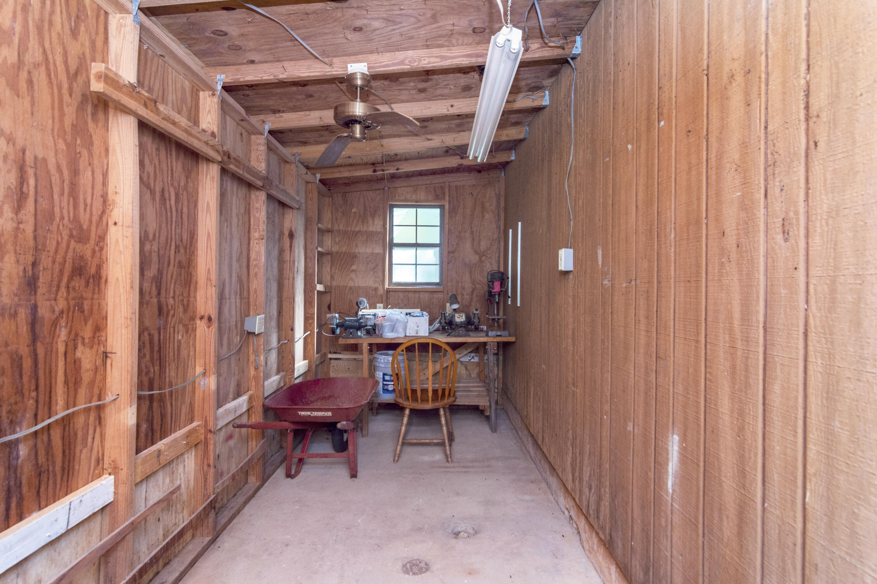 QUIET OAKS S/D - Residential