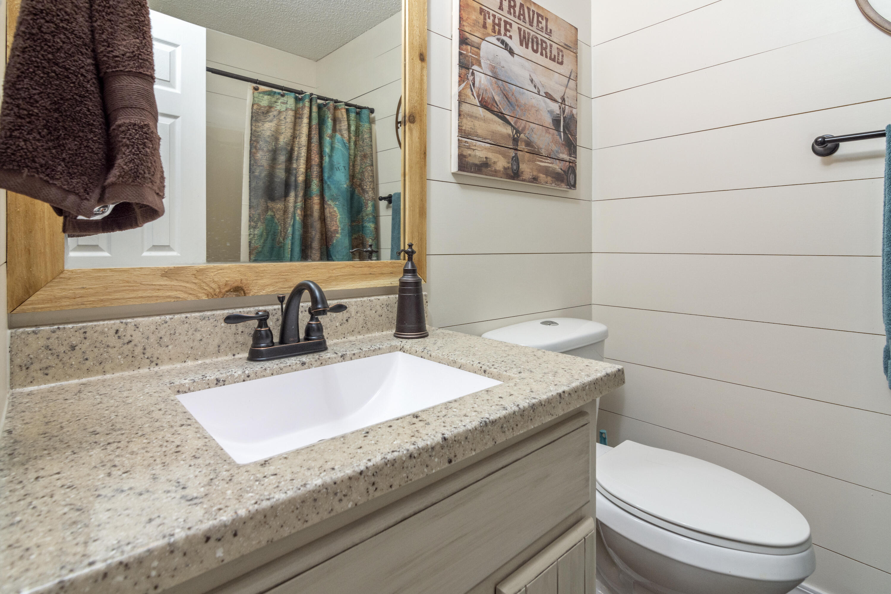 QUIET OAKS S/D - Residential