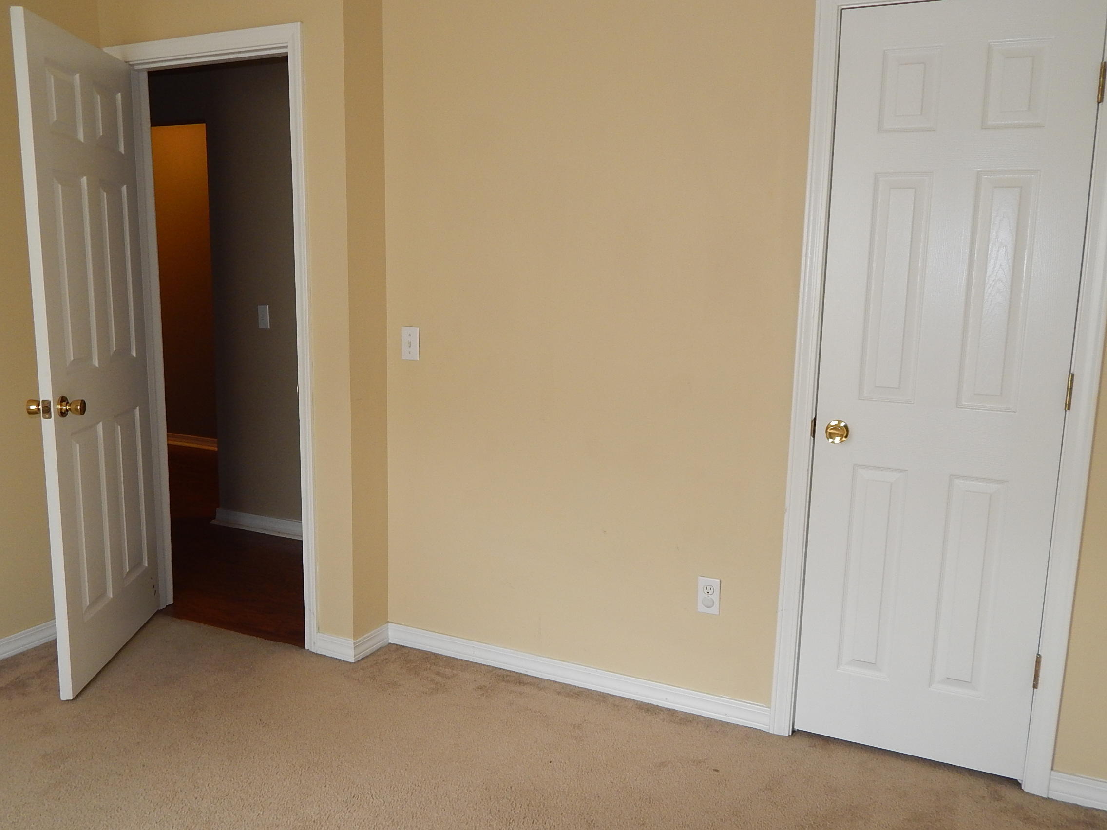 VINEYARD THE - Residential