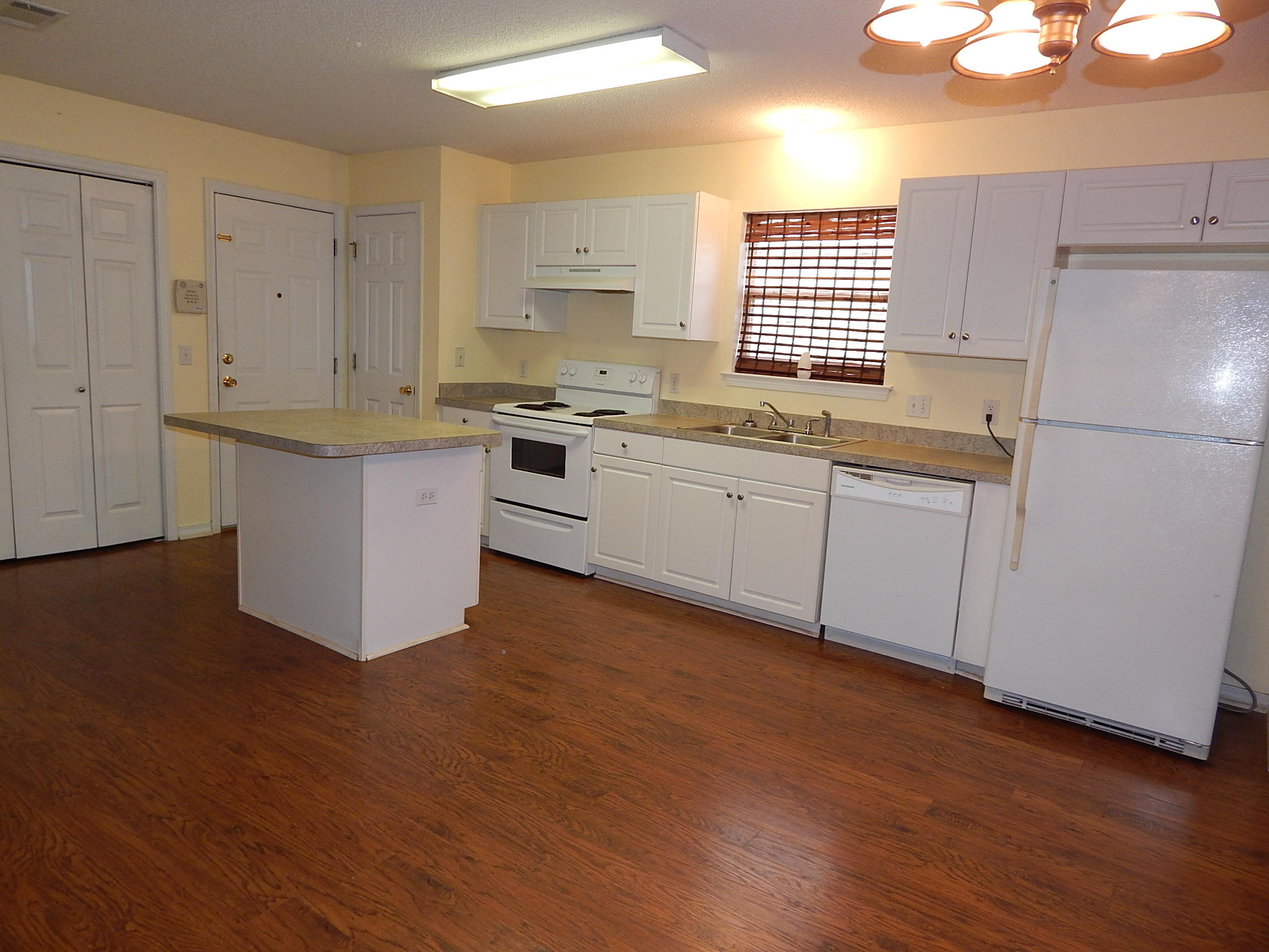 VINEYARD THE - Residential