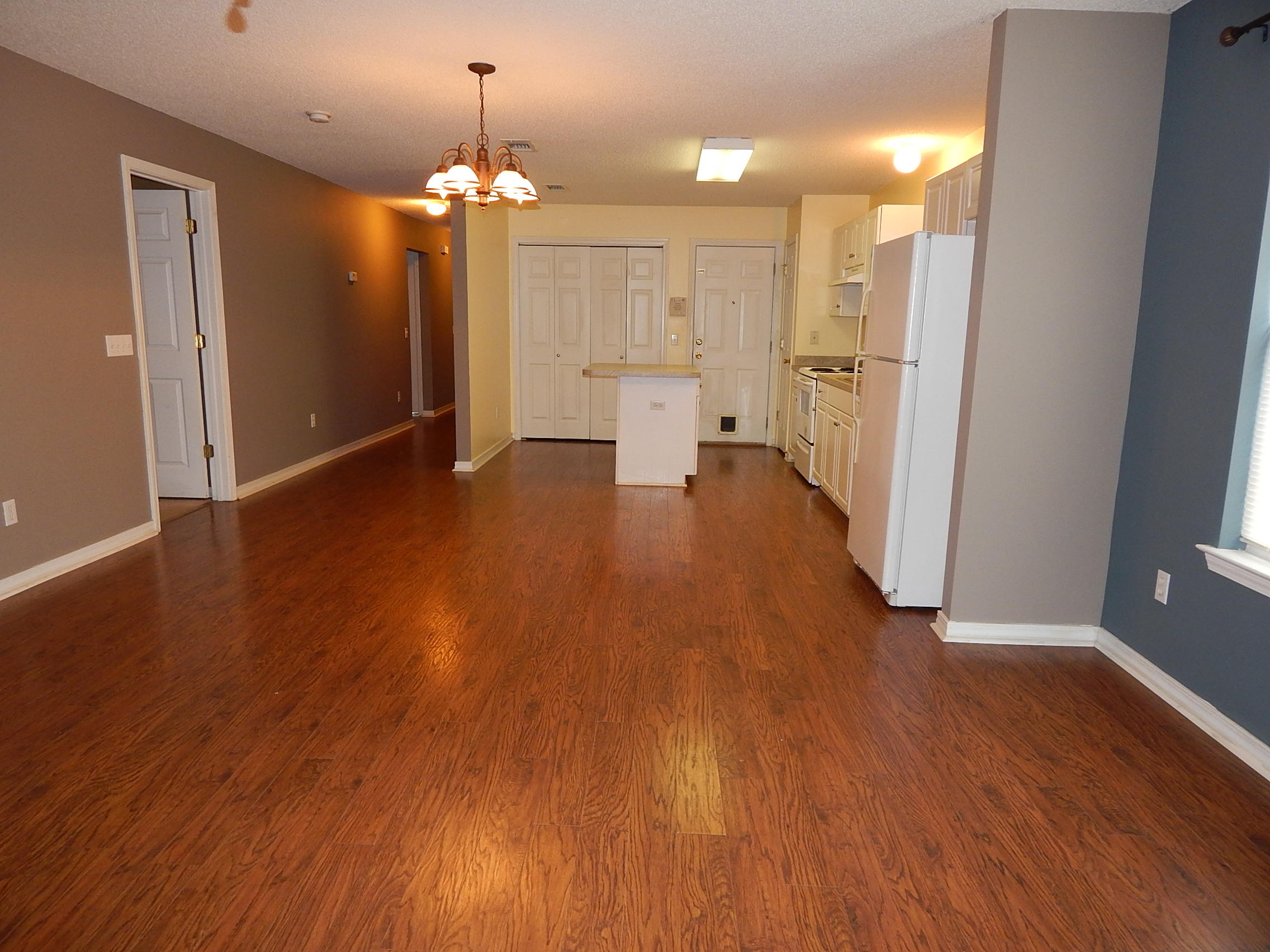 VINEYARD THE - Residential