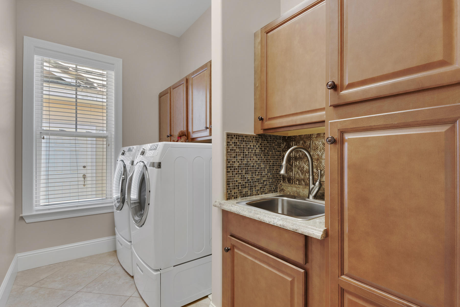 EMERALD BAY PH 1A - Residential