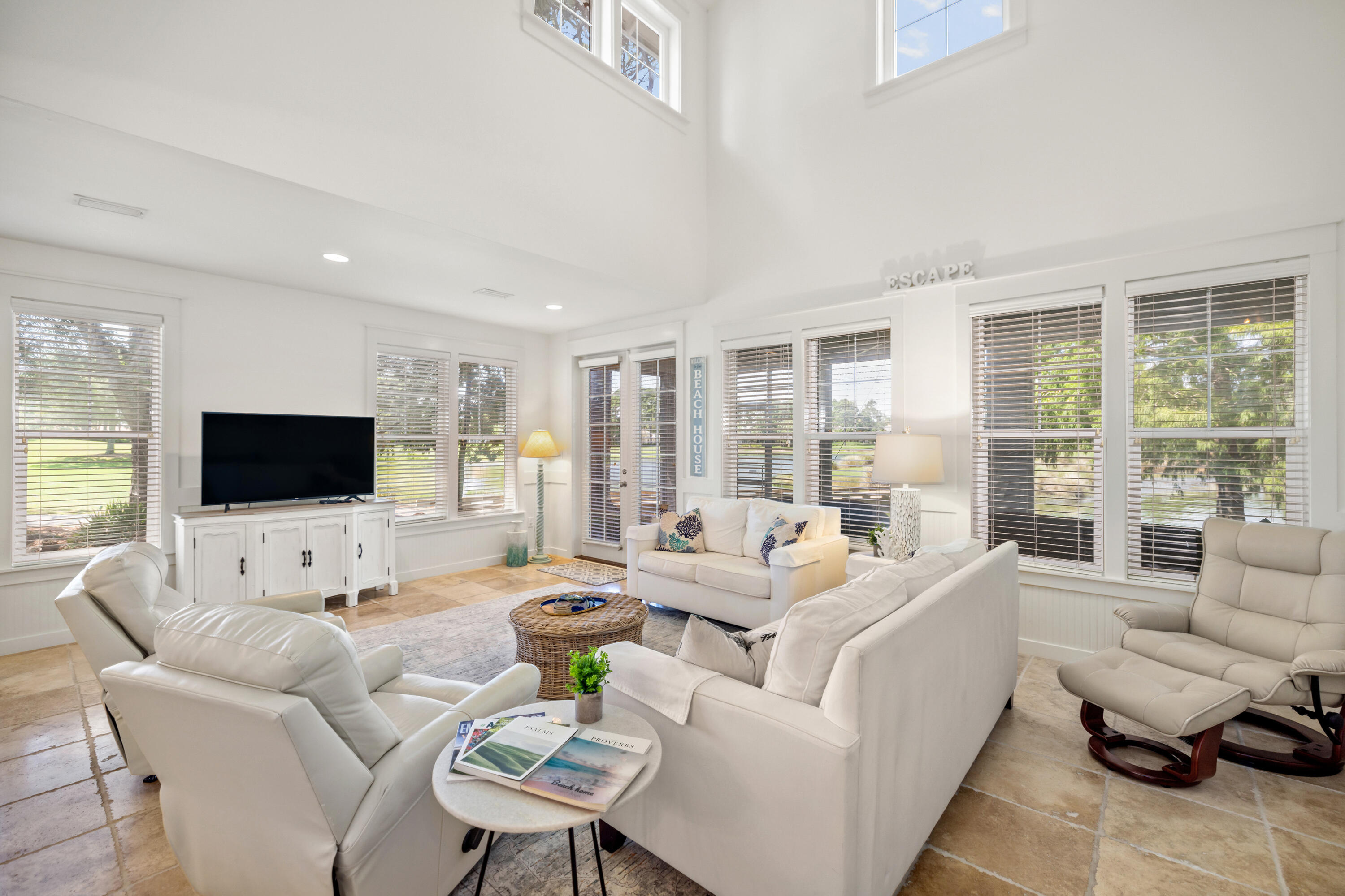 LAUREL GROVE - Residential