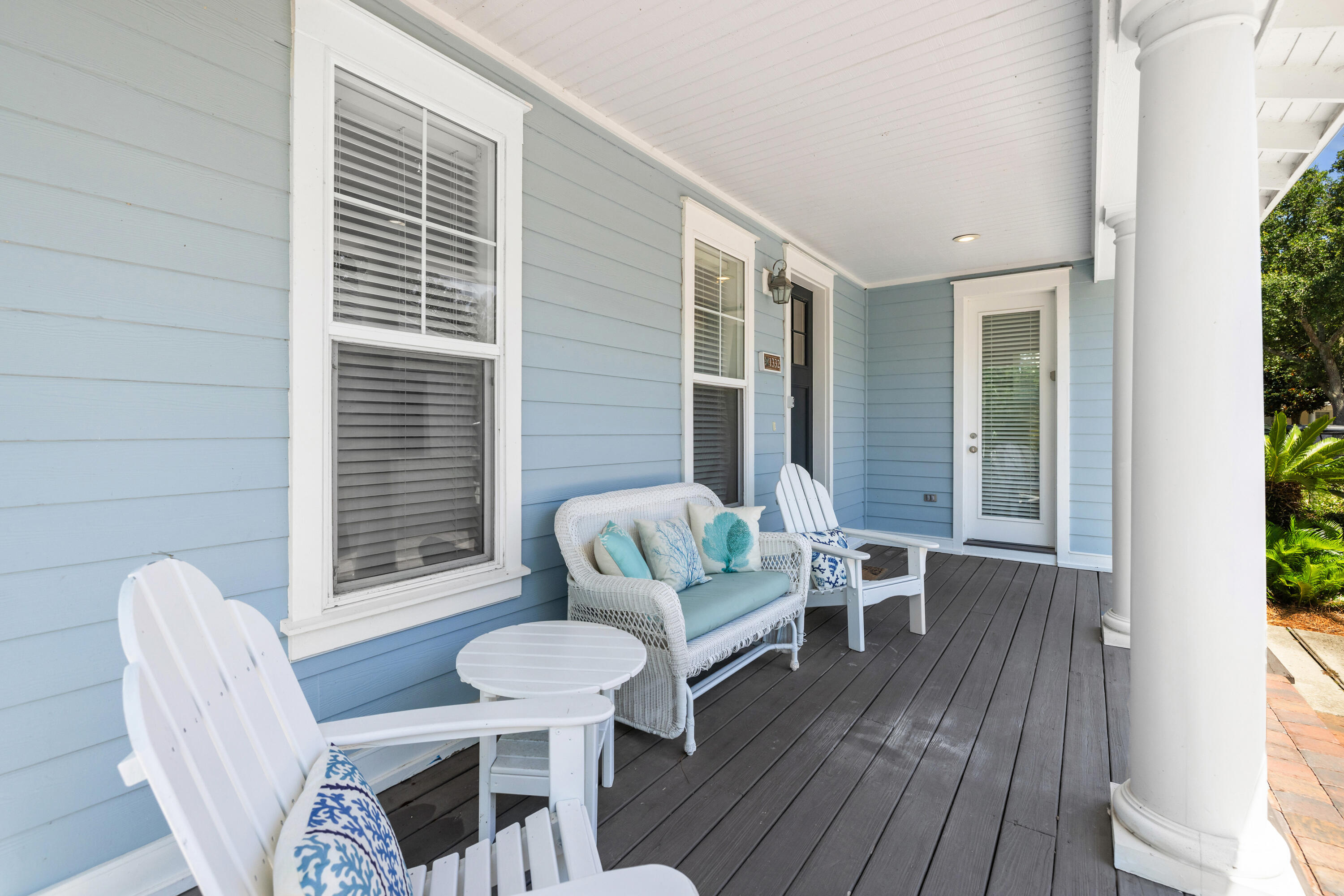 LAUREL GROVE - Residential