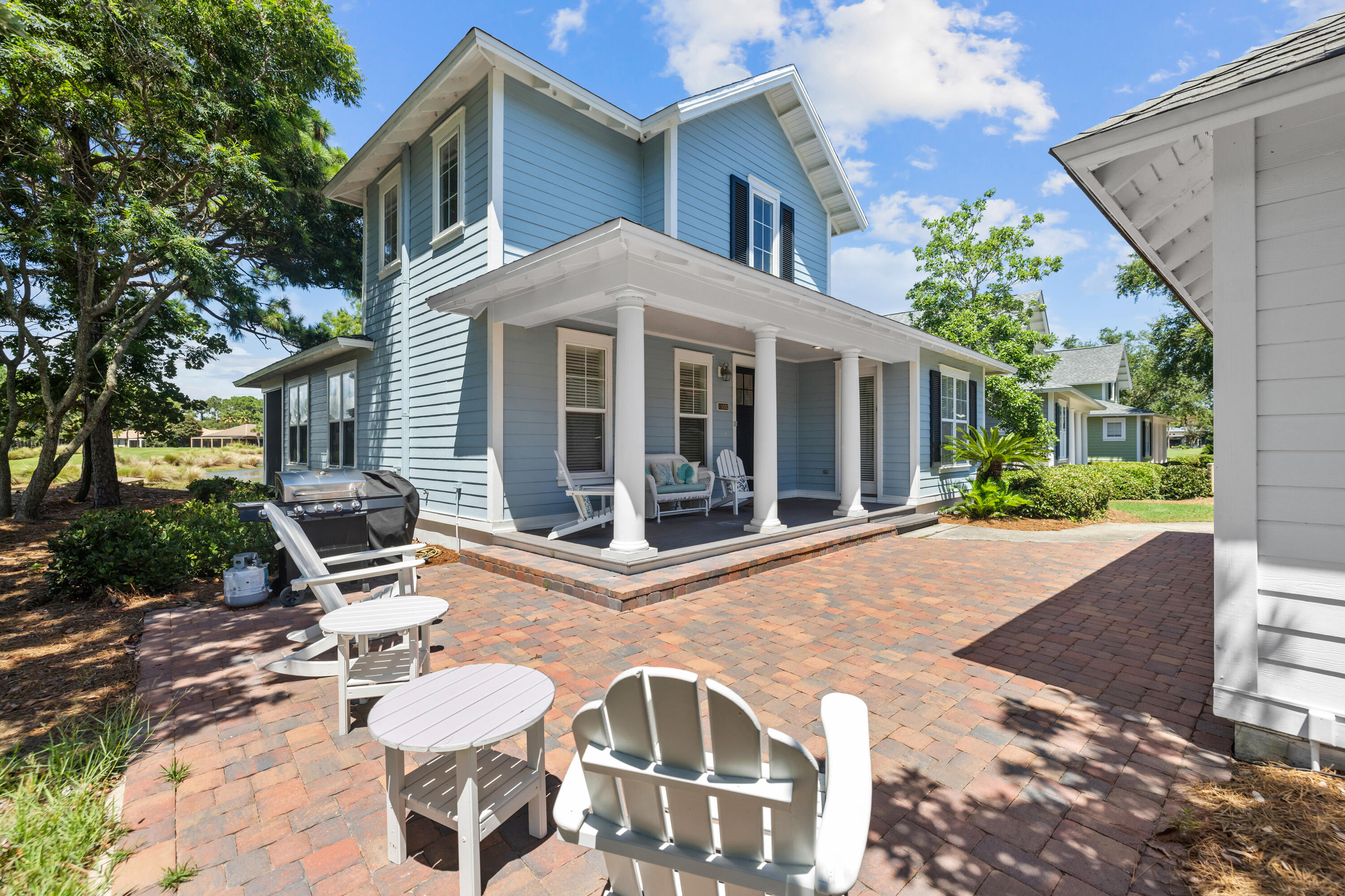 LAUREL GROVE - Residential