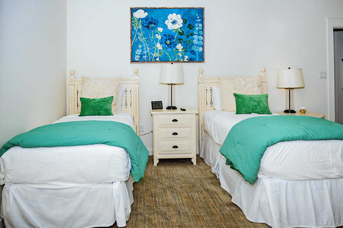 LAUREL GROVE - Residential