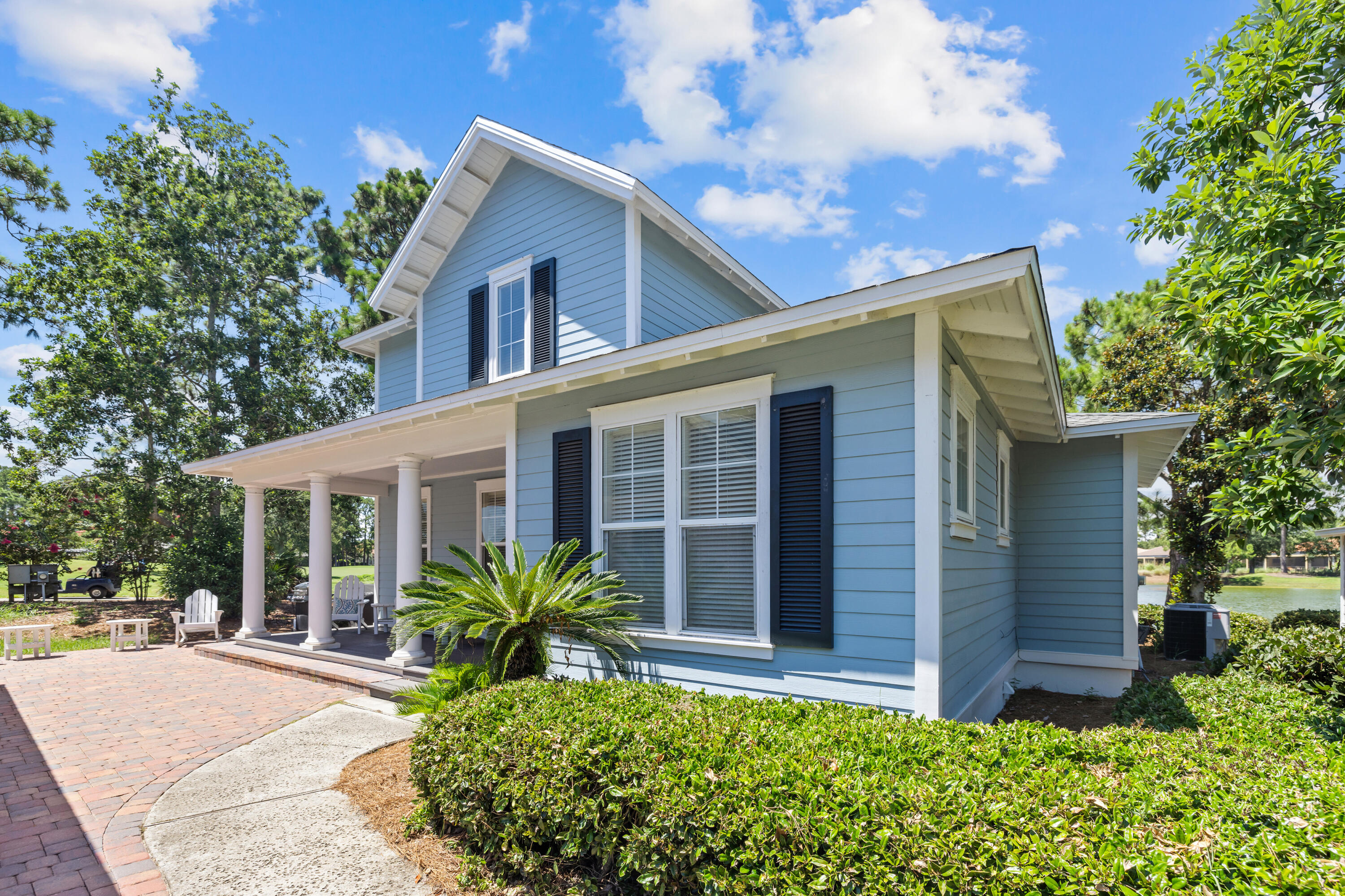 LAUREL GROVE - Residential