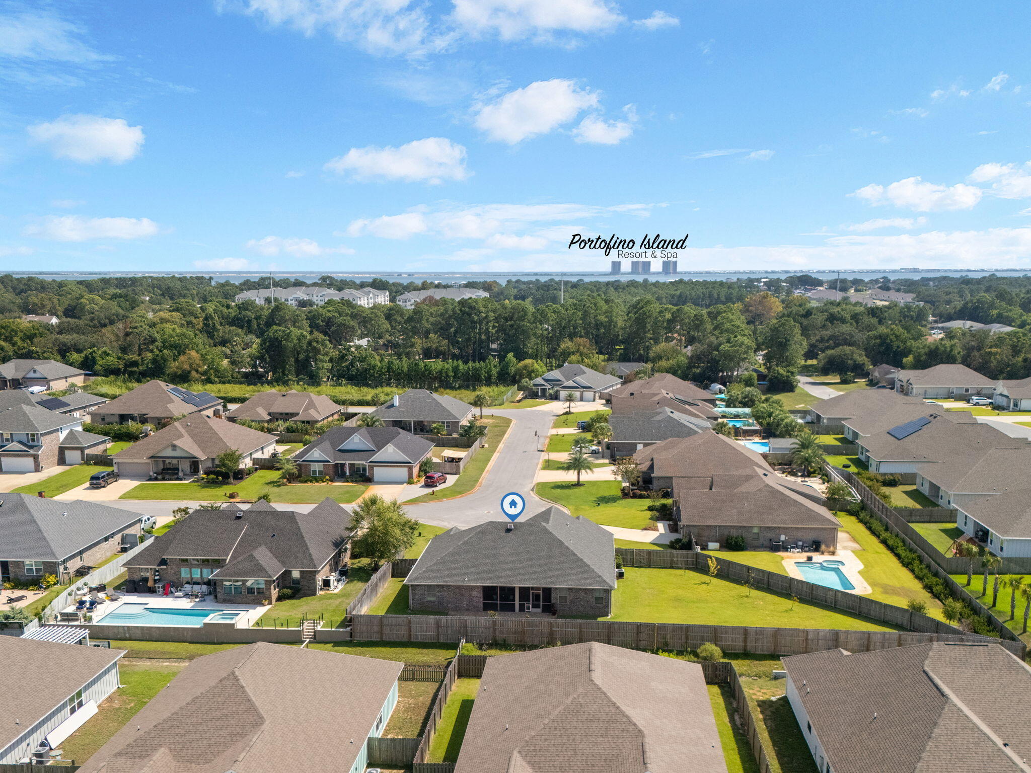 PELICAN BAY - Residential