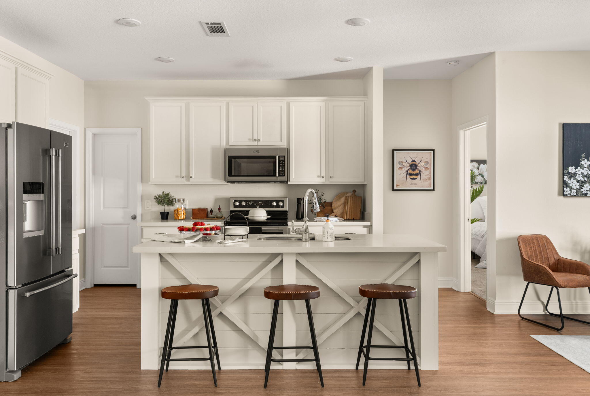 PELICAN BAY - Residential