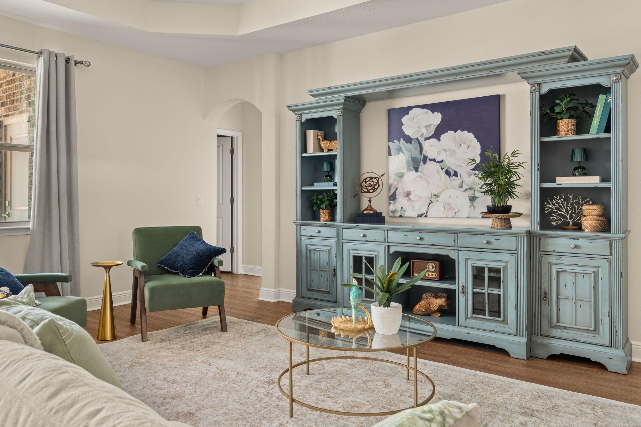 PELICAN BAY - Residential