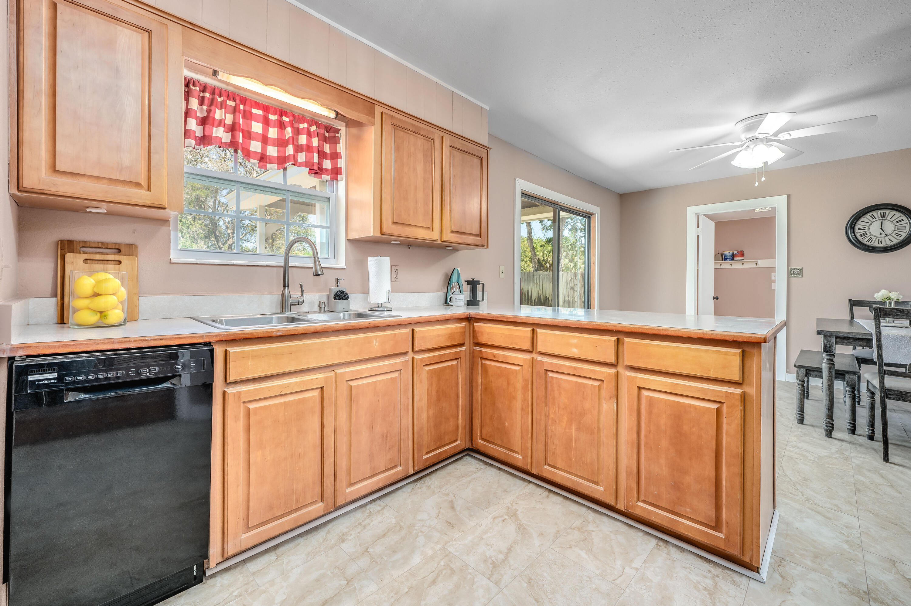 KELLY HOMES S/D - Residential