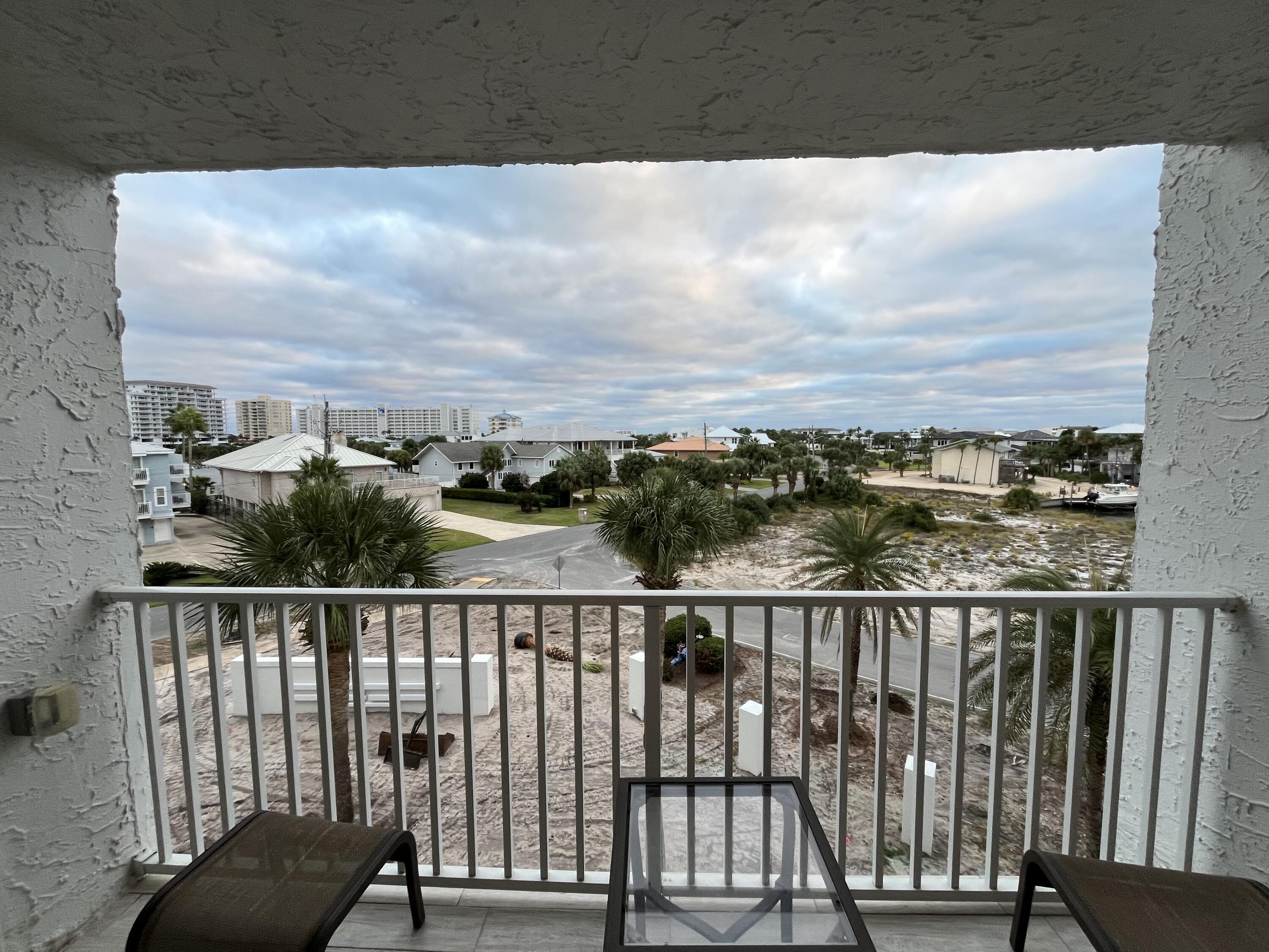 Dolphin Point - Residential