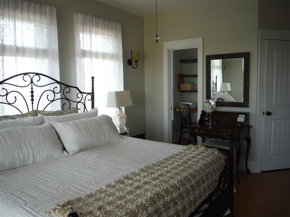 CRYSTAL BEACH - Residential