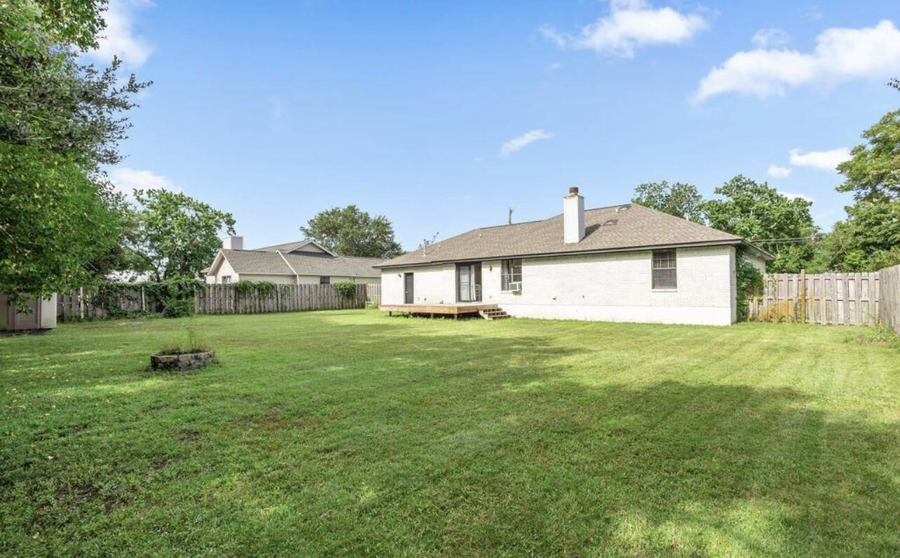 FOX DEN VILLAGES - Residential Lease