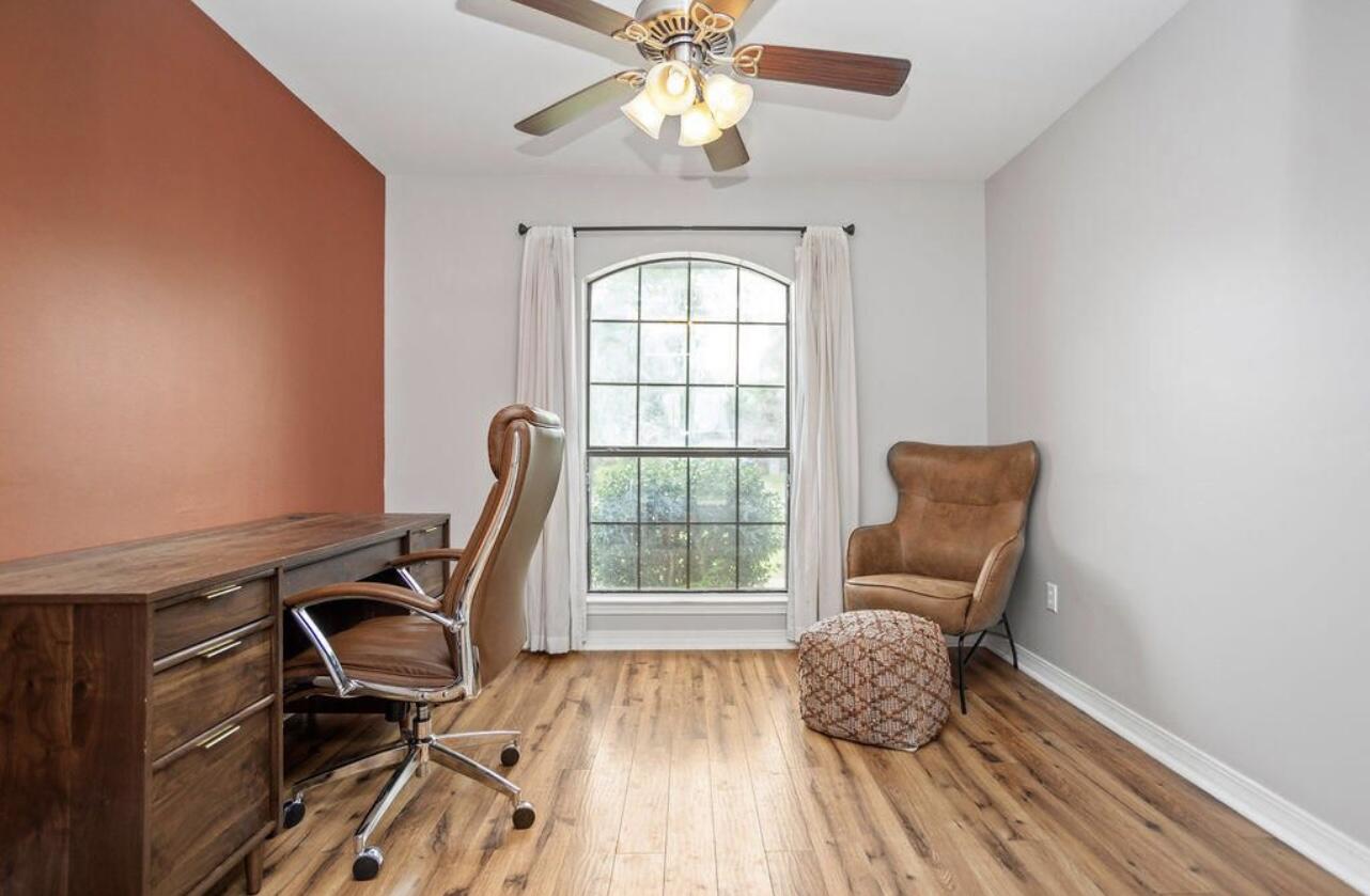 FOX DEN VILLAGES - Residential Lease