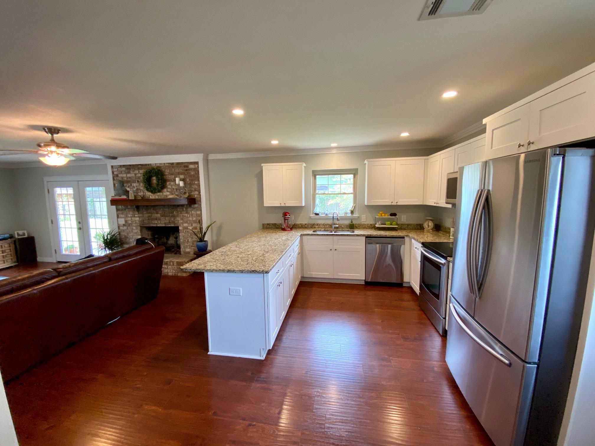 MAGNOLIA SHORES S/D - Residential