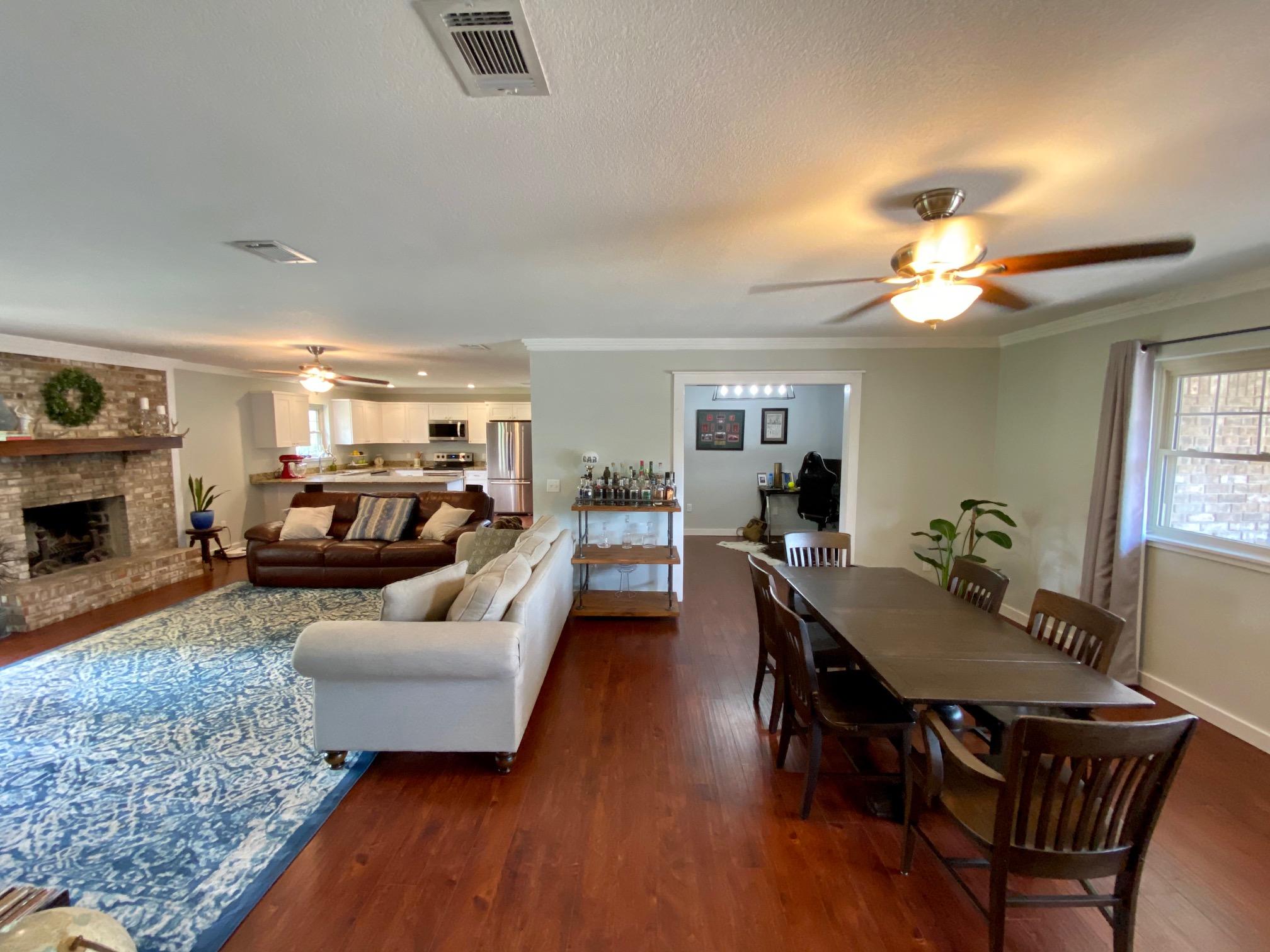 MAGNOLIA SHORES S/D - Residential