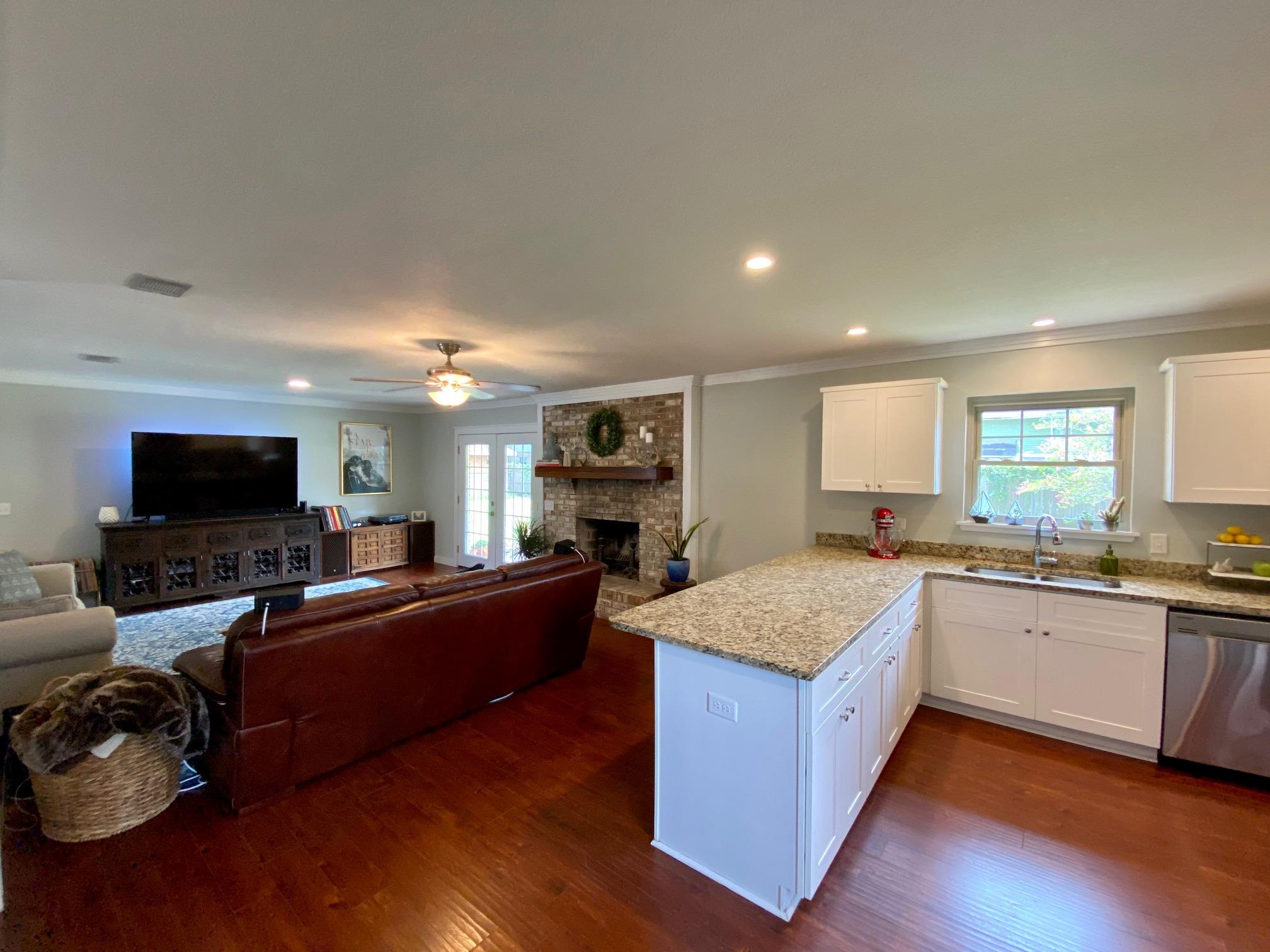 MAGNOLIA SHORES S/D - Residential