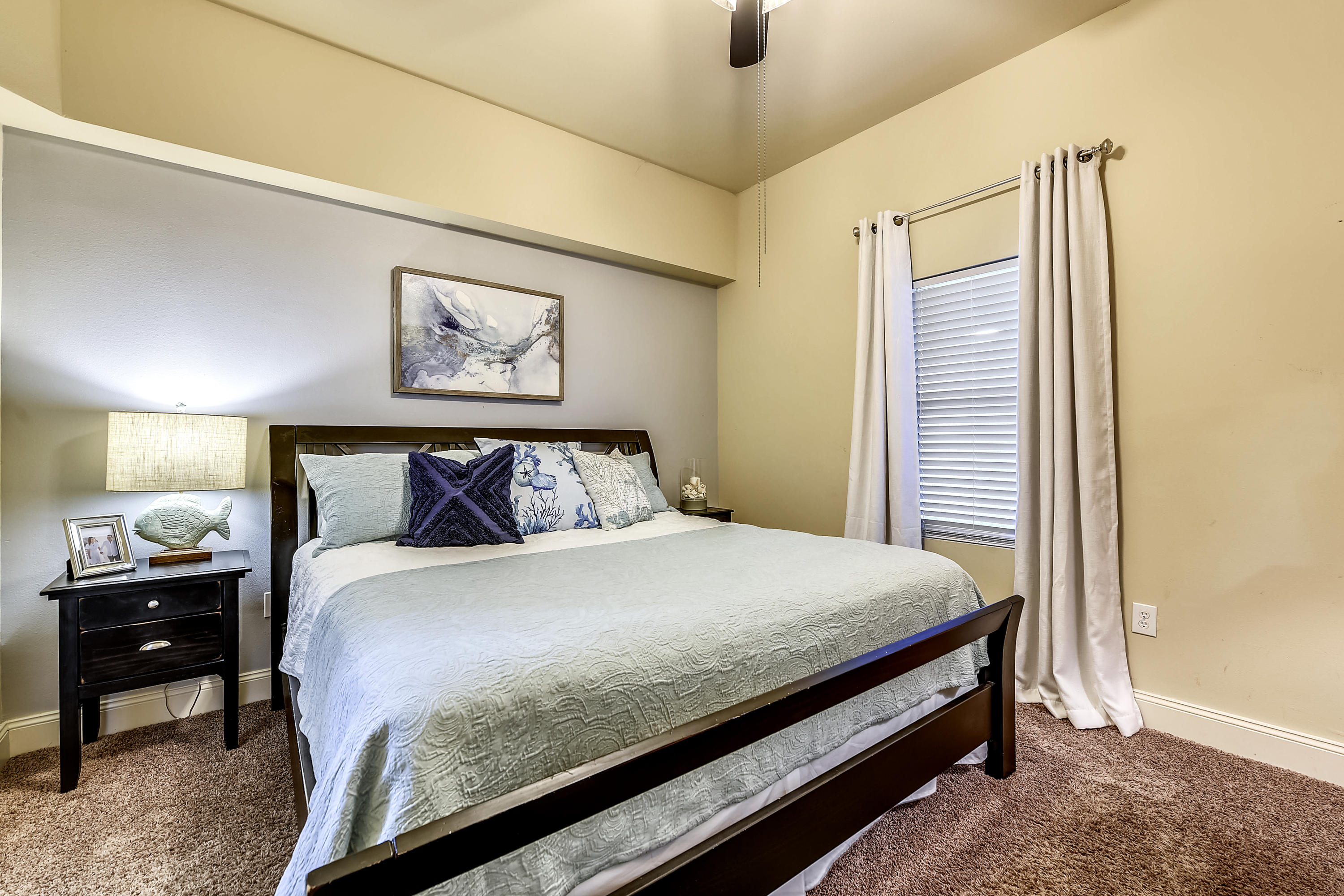 Laketown Wharf - Residential