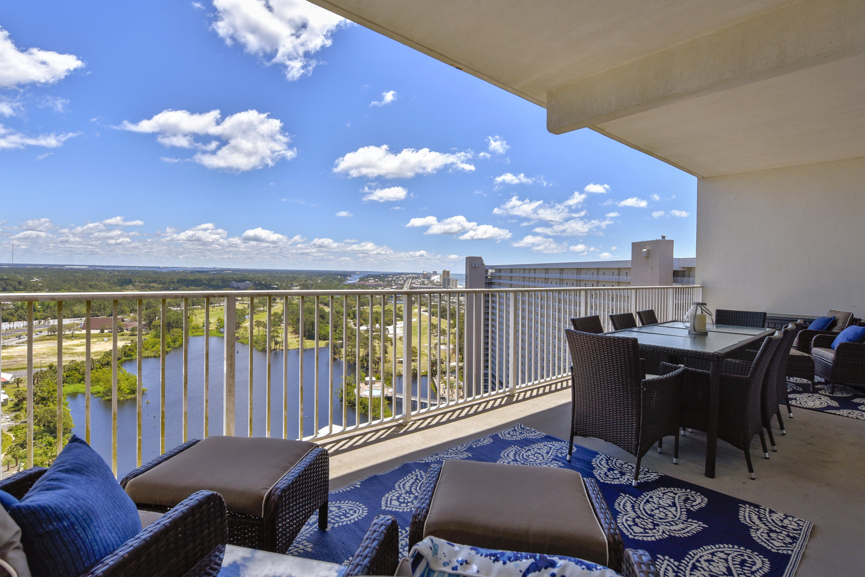 Laketown Wharf - Residential