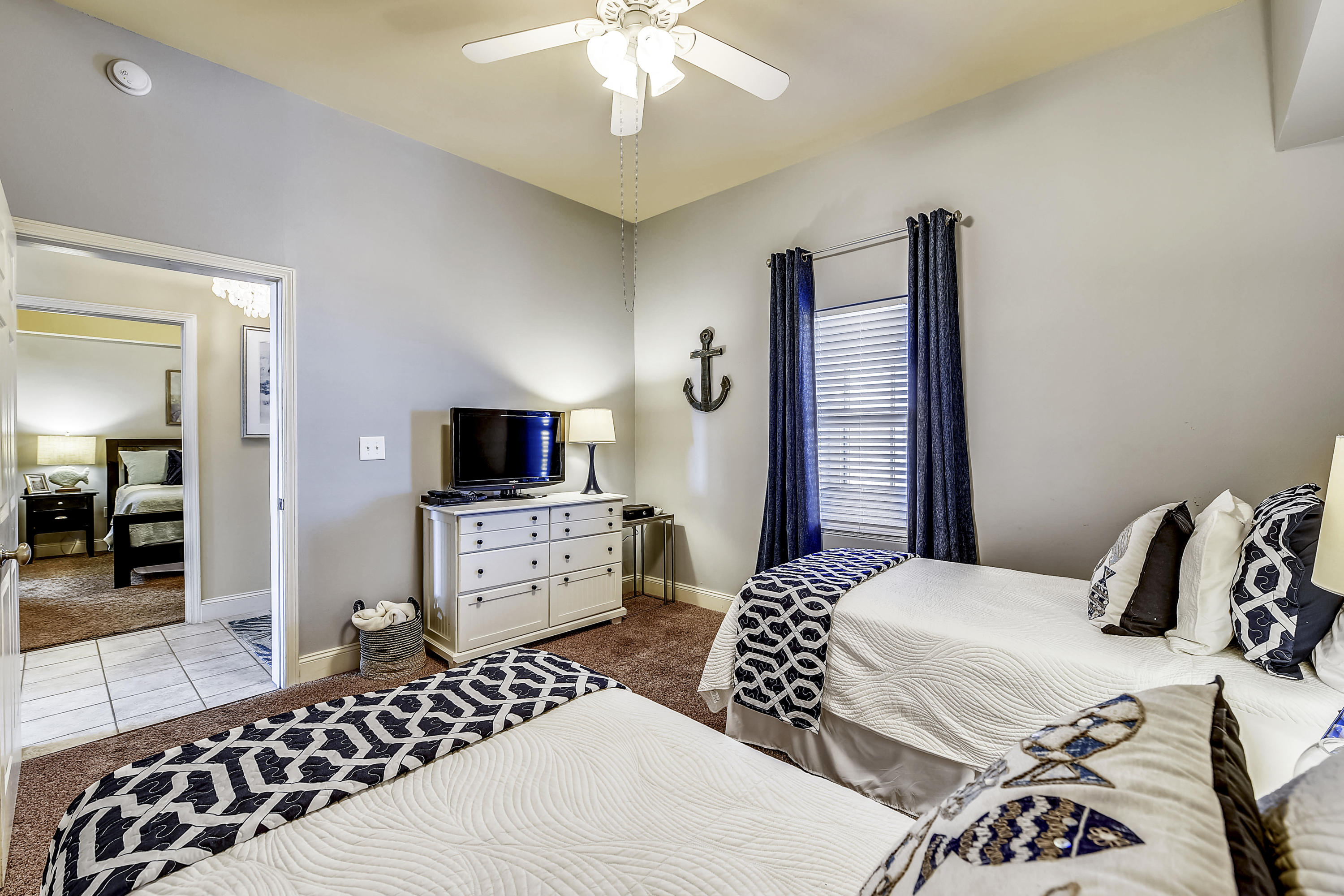 Laketown Wharf - Residential