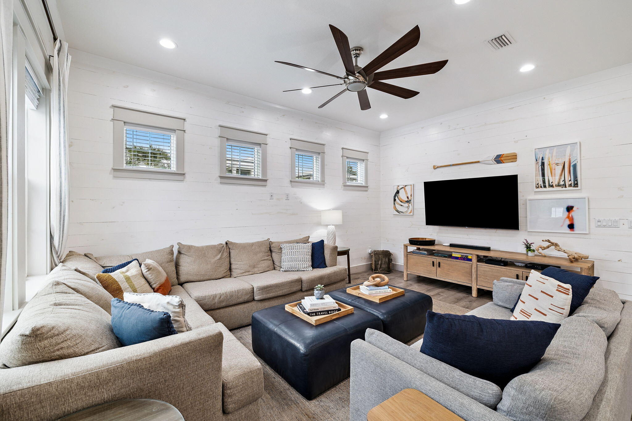 FRANGISTA BEACH 2ND ADDN - Residential