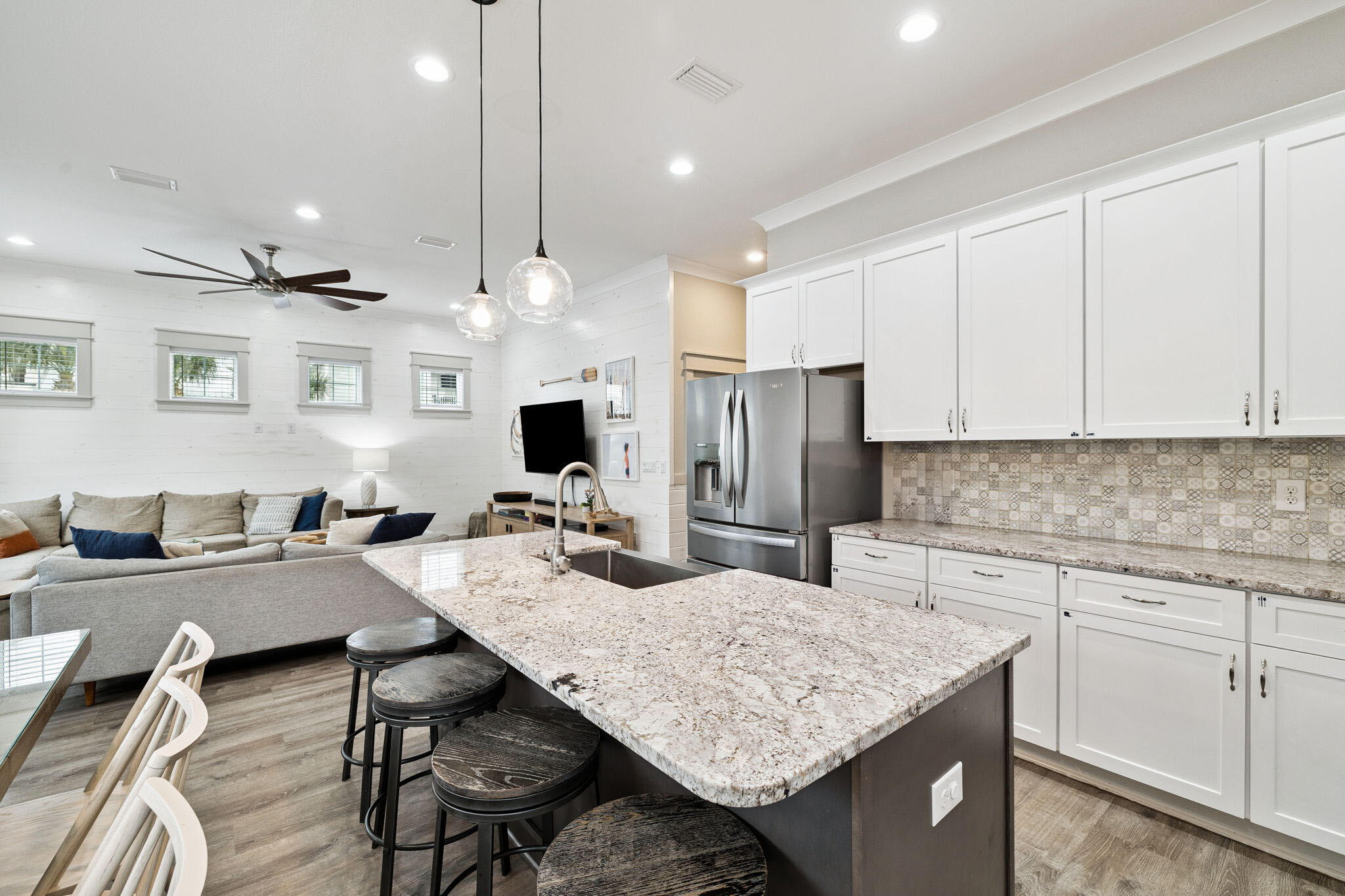 FRANGISTA BEACH 2ND ADDN - Residential