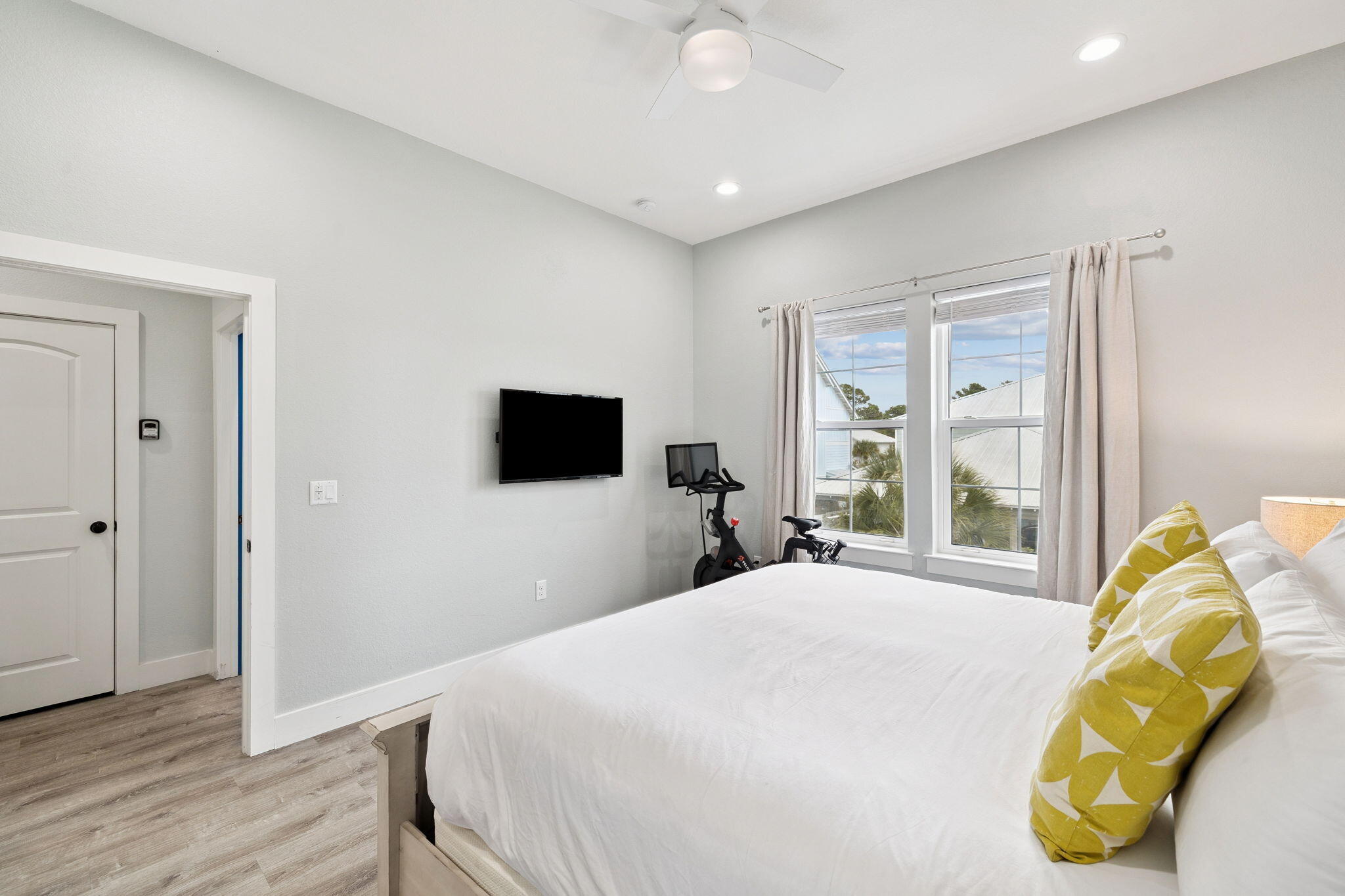 FRANGISTA BEACH 2ND ADDN - Residential