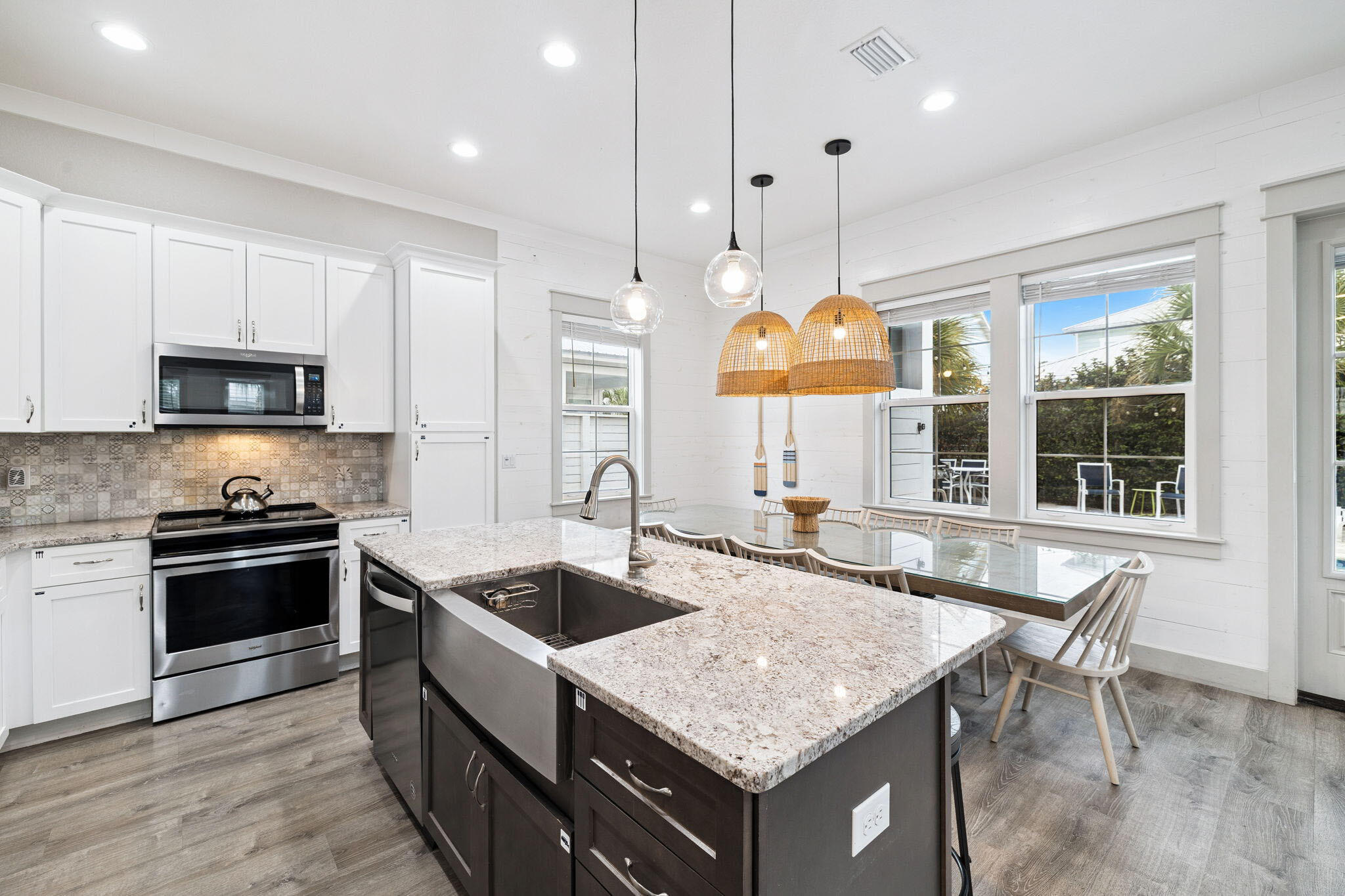 FRANGISTA BEACH 2ND ADDN - Residential