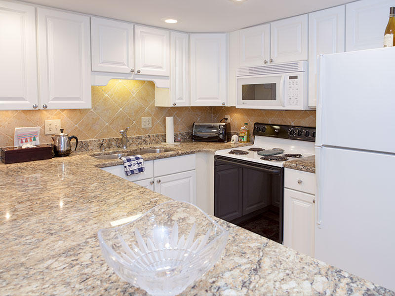 HOLIDAY SURF & RACQUET CLUB - Residential